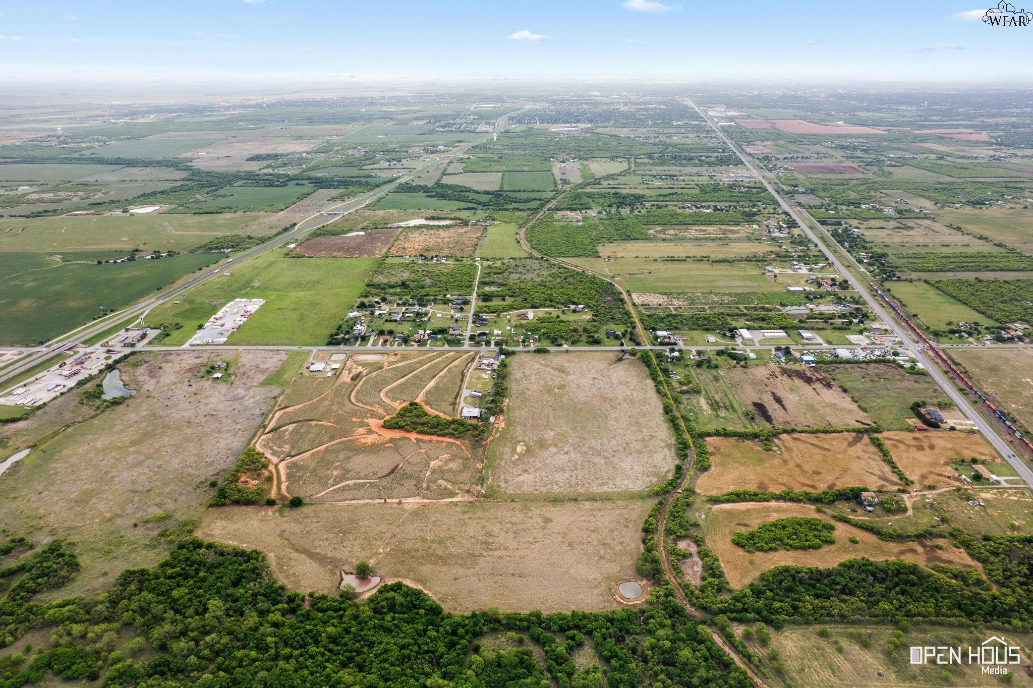 402 N FM 369