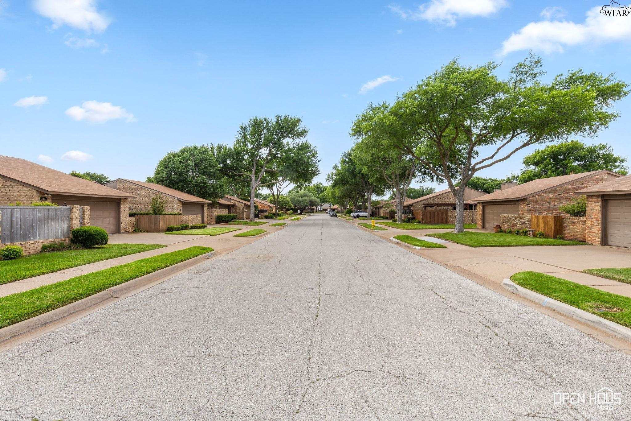 2827 MILL VALLEY DRIVE