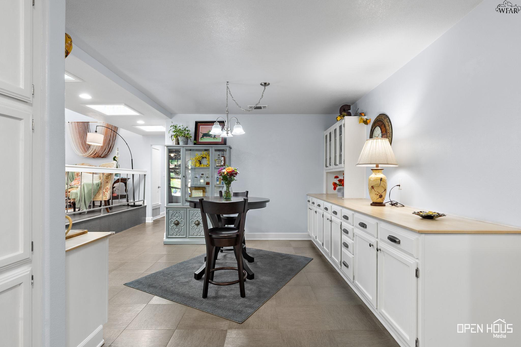 2827 MILL VALLEY DRIVE