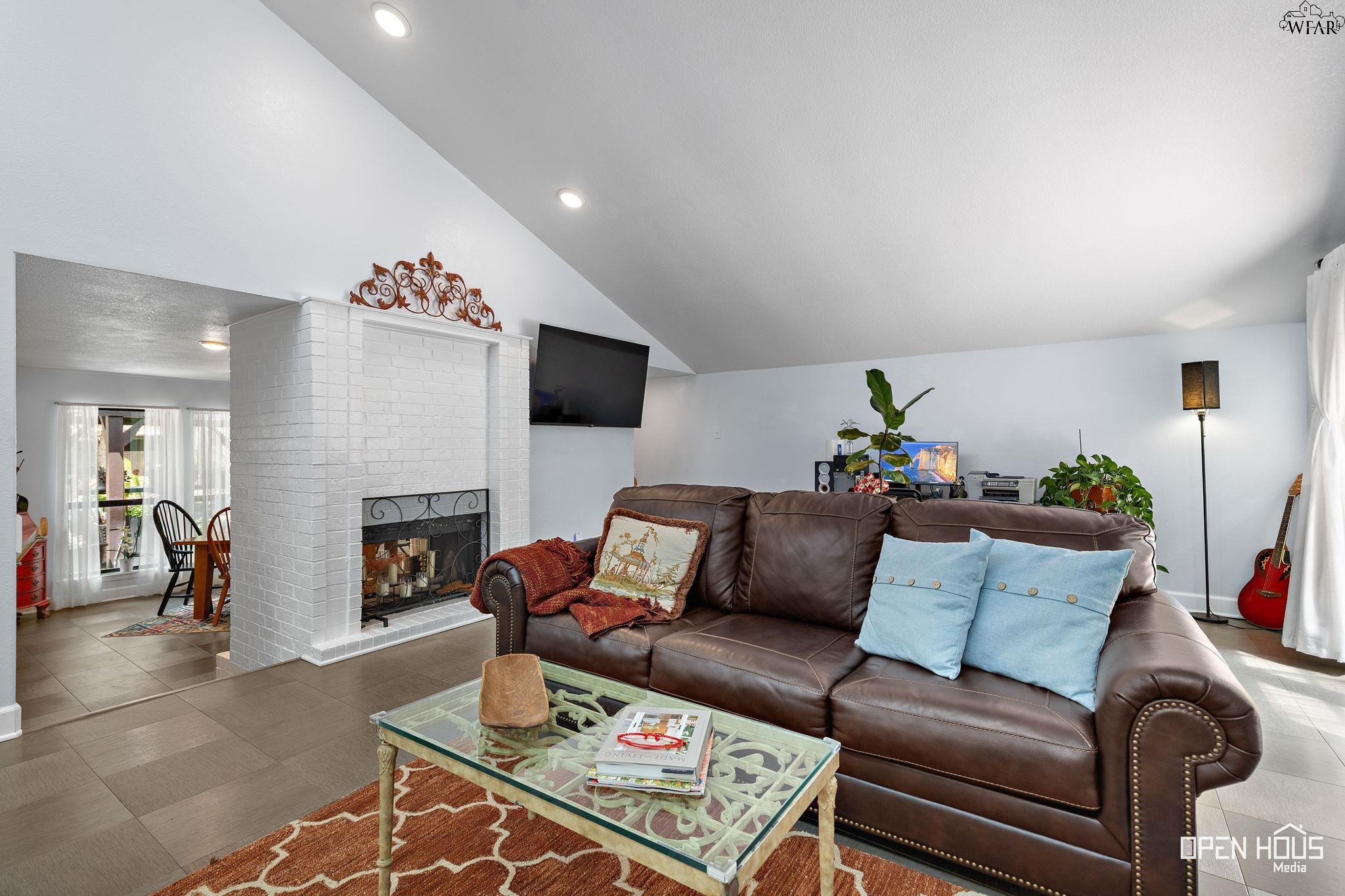 2827 MILL VALLEY DRIVE