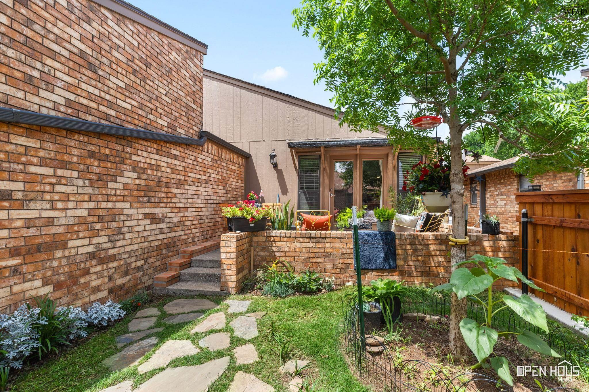 2827 MILL VALLEY DRIVE