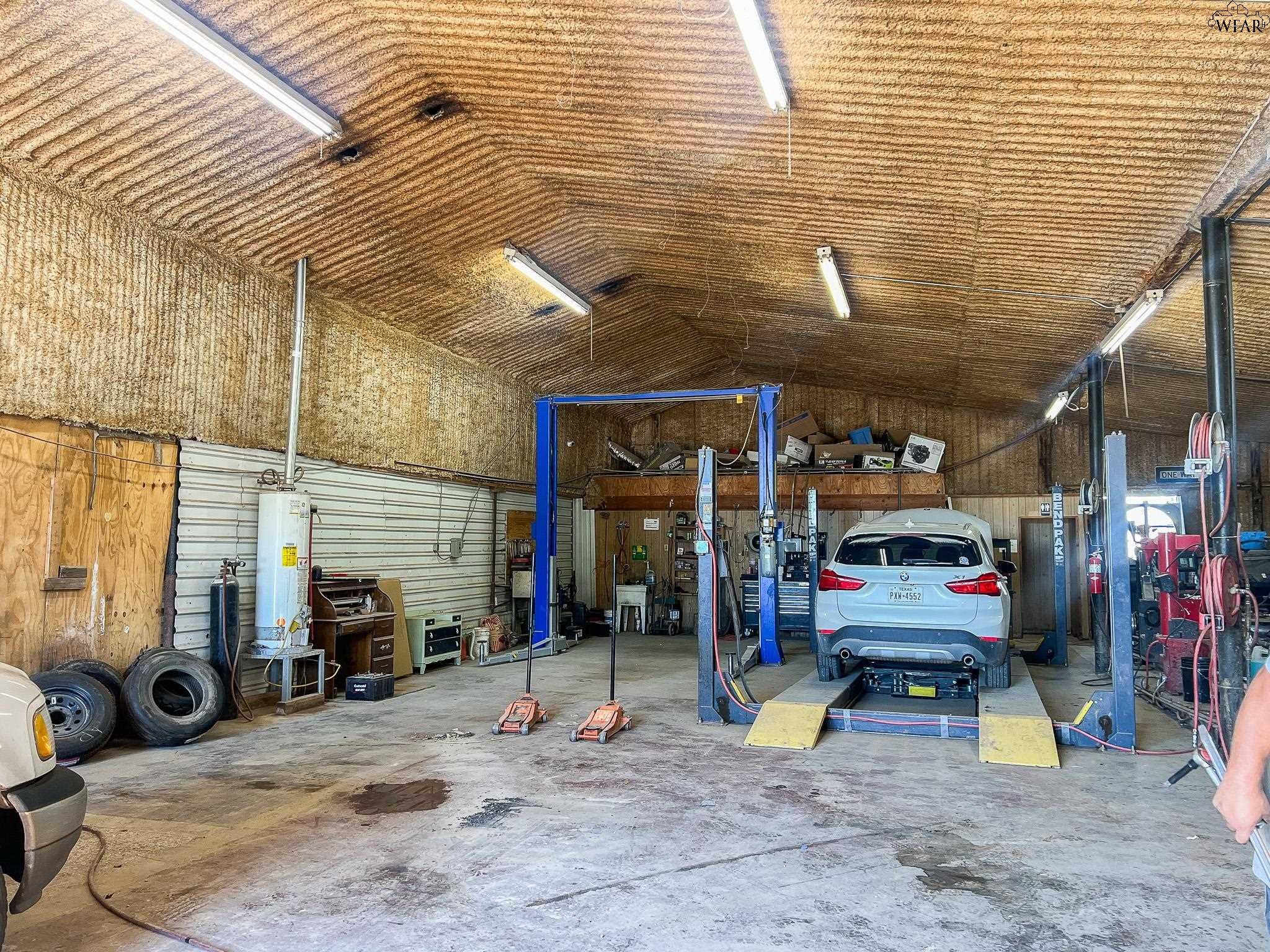 1106 W MAIN STREET