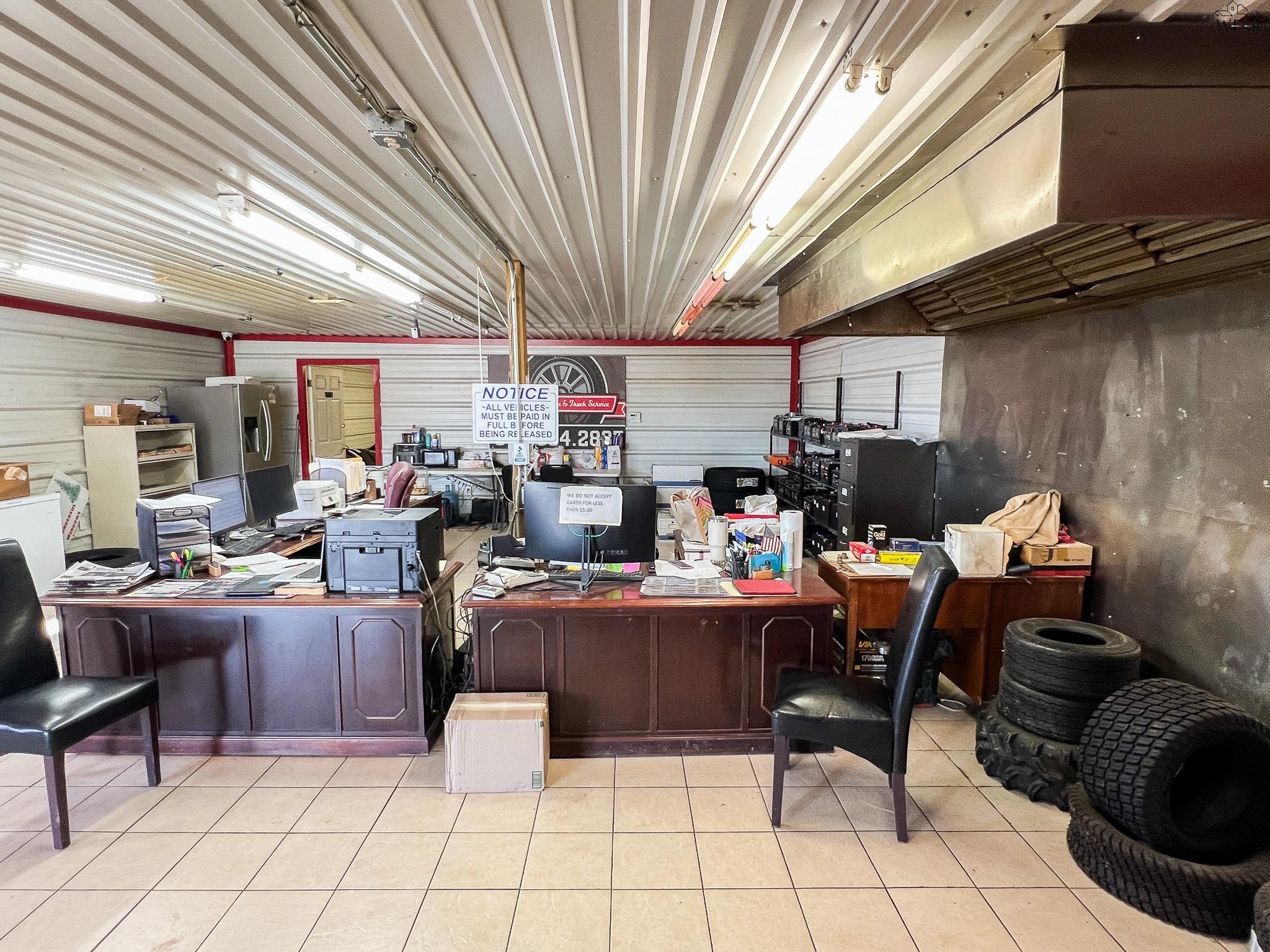 1106 W MAIN STREET