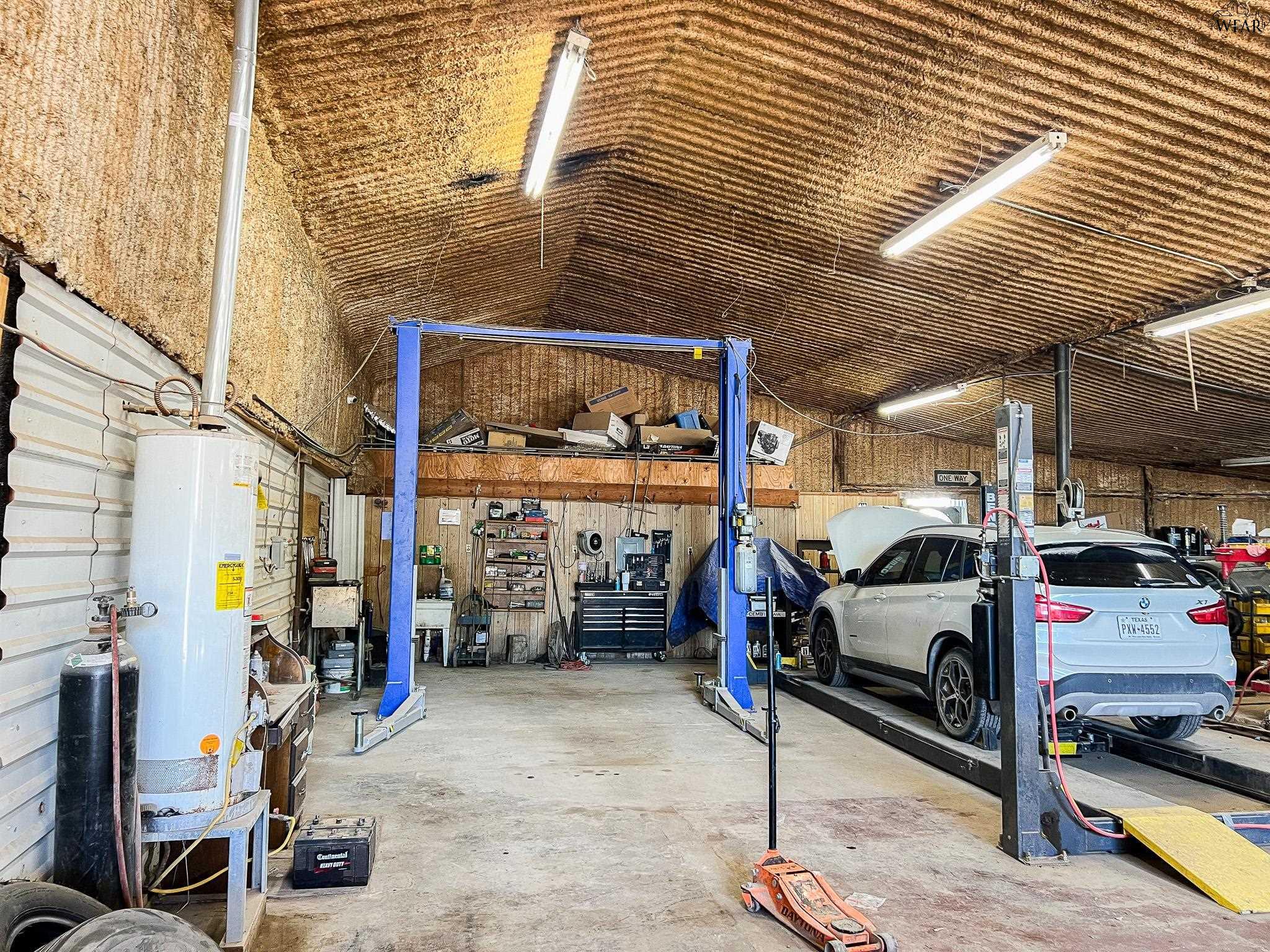 1106 W MAIN STREET