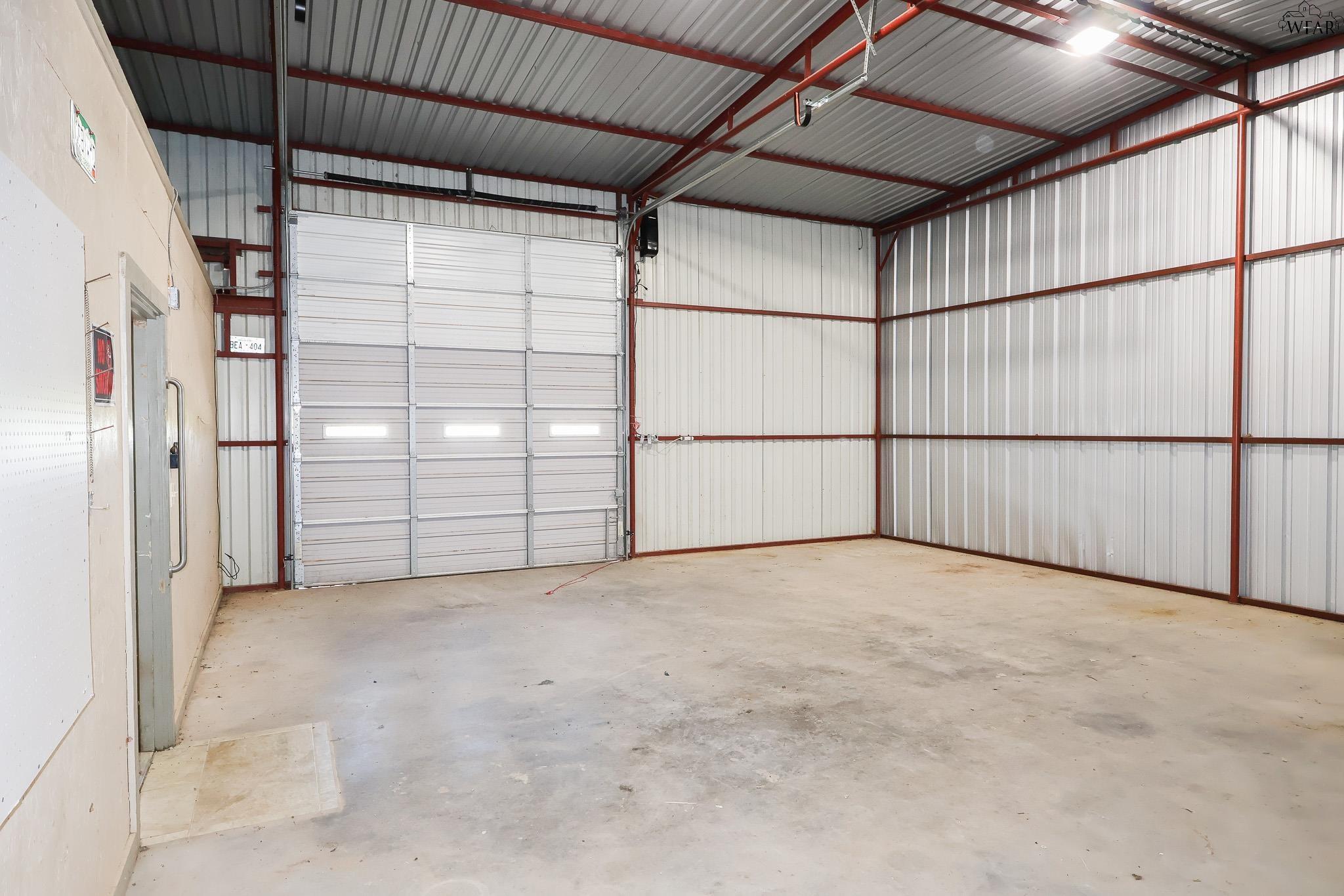 284, 288 W JENTSCH ROAD
