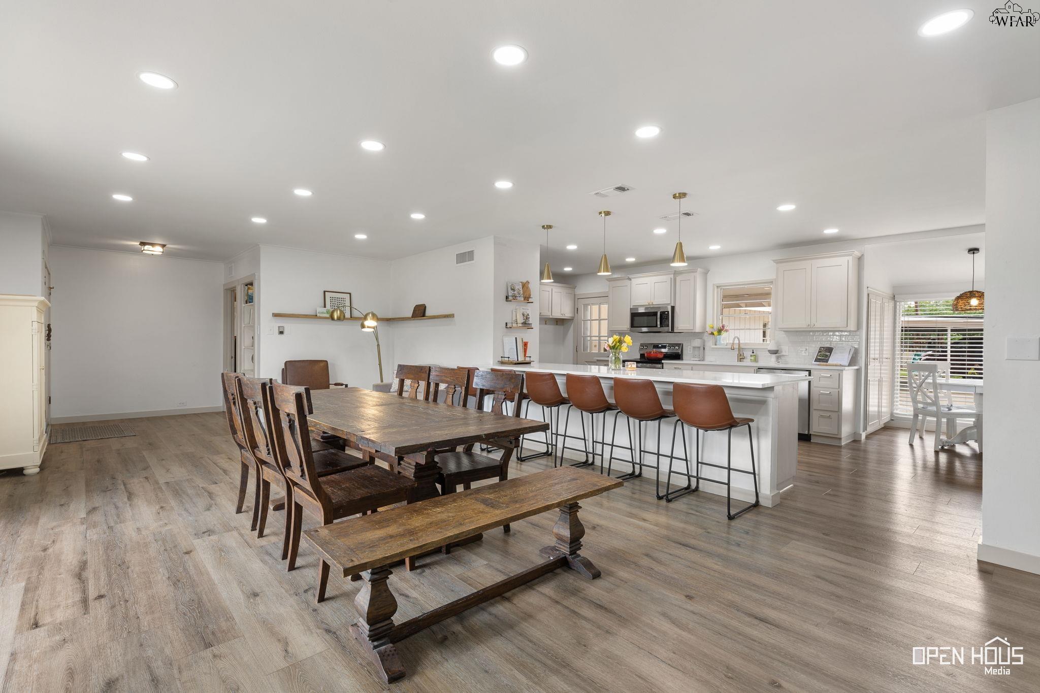 4516 LAKE PARK DRIVE