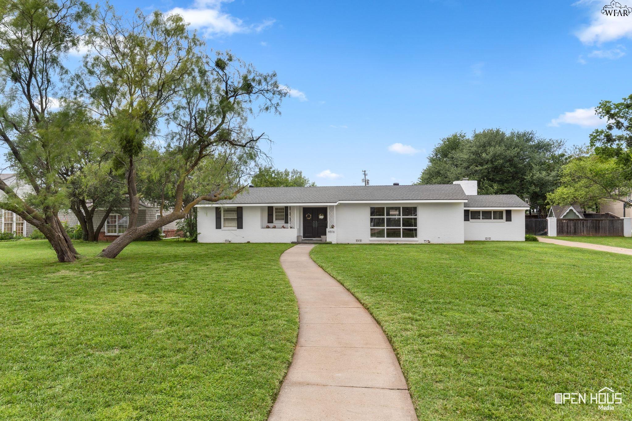 4516 LAKE PARK DRIVE