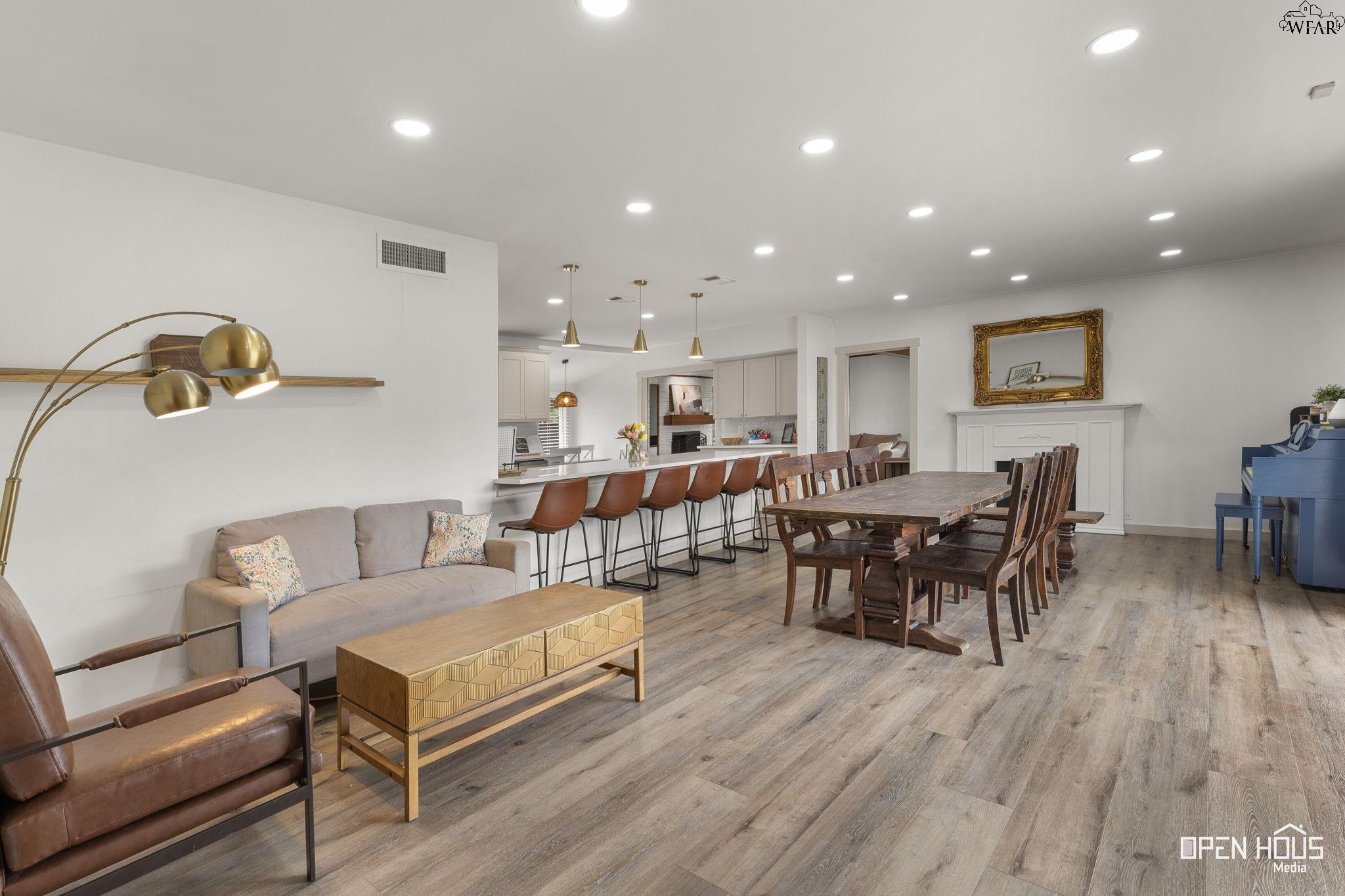 4516 LAKE PARK DRIVE