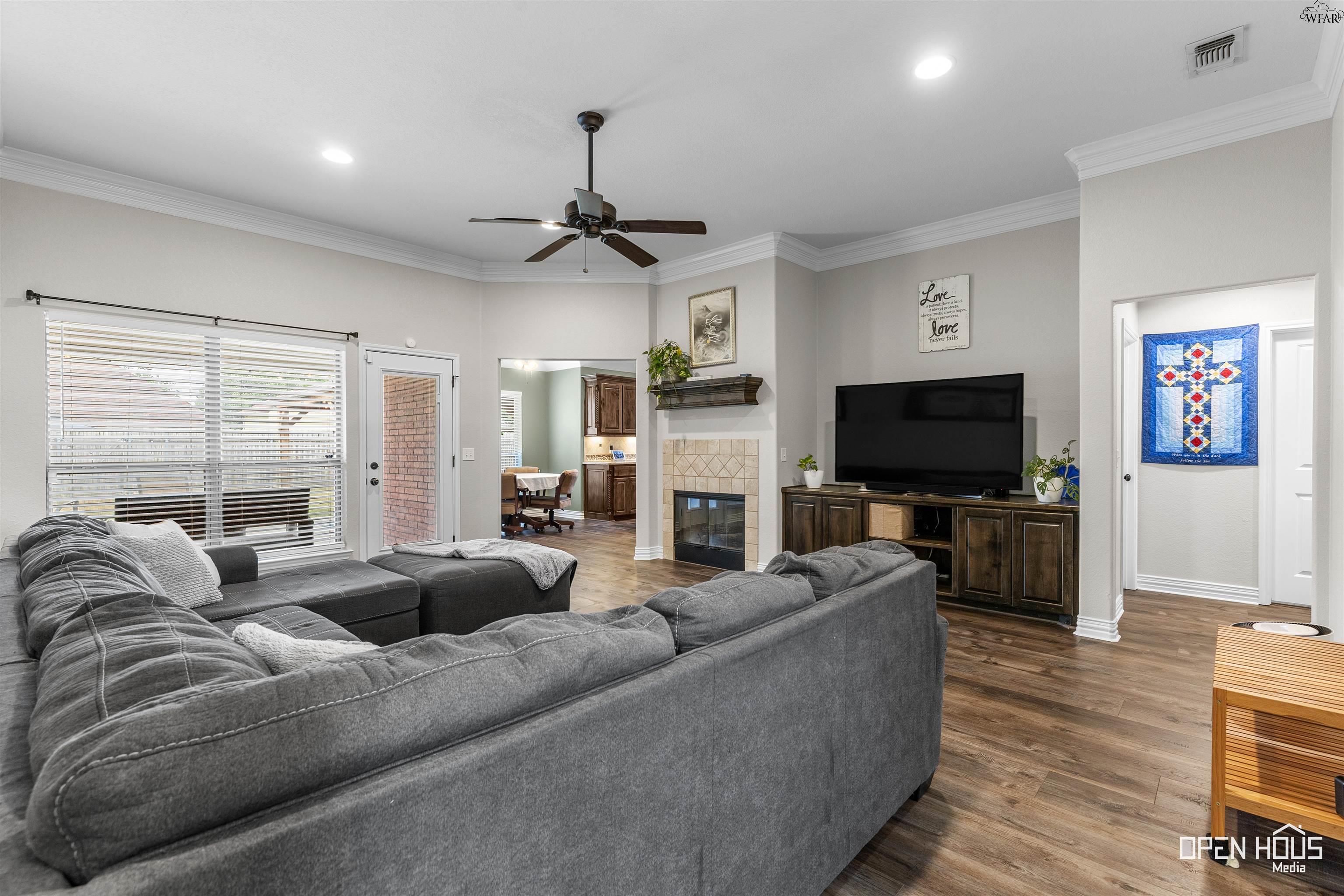 5104 RYAN COLLINS DRIVE