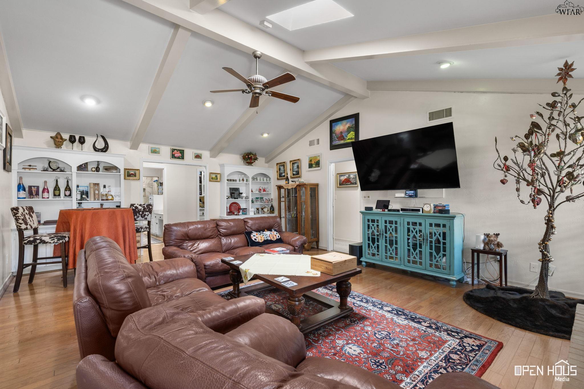 2404 MARIKA CIRCLE