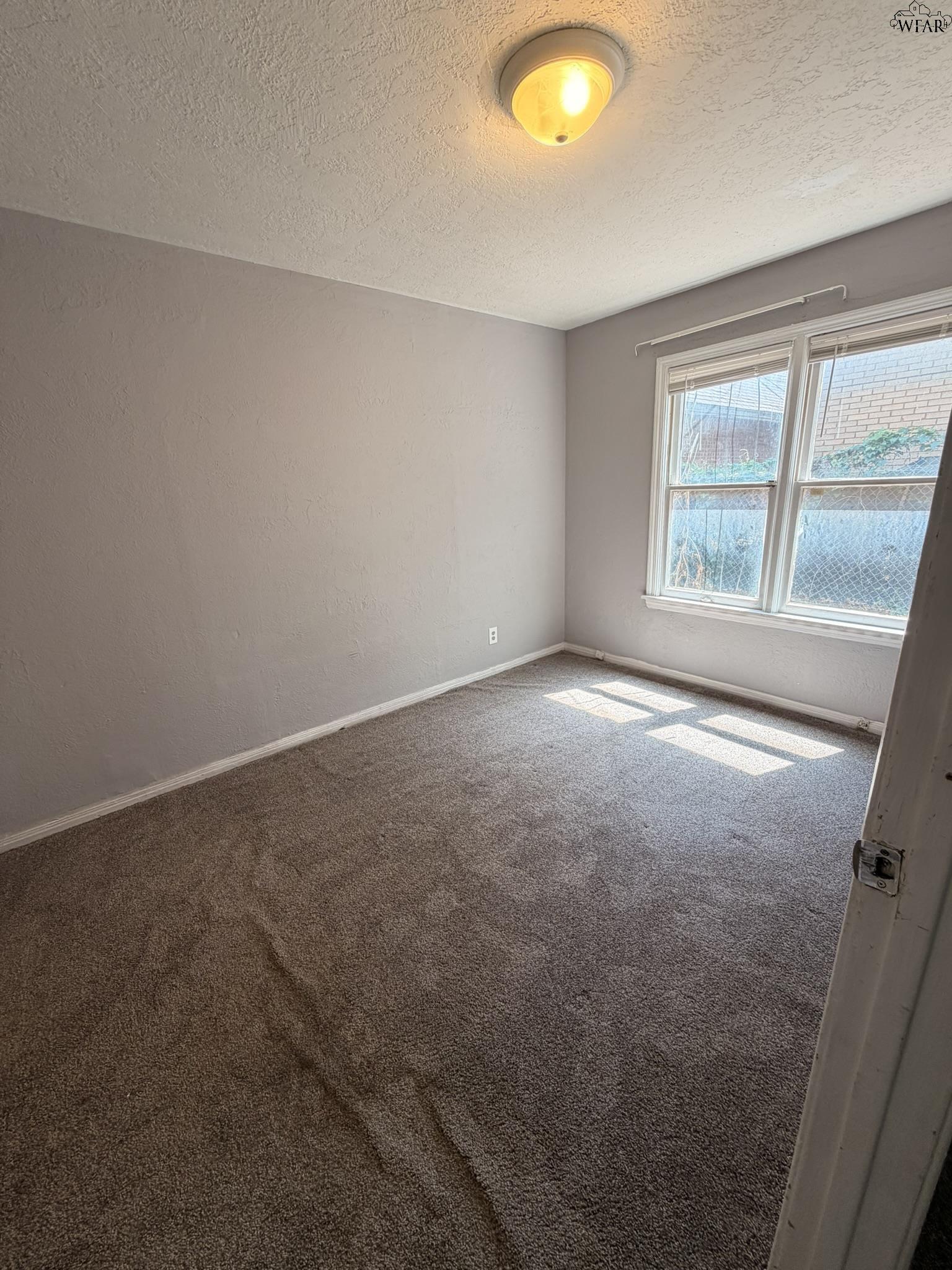 1806 ROSE STREET