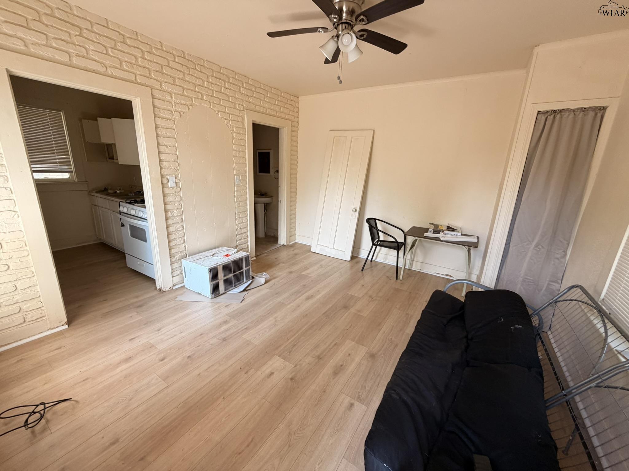 1811 8TH STREET