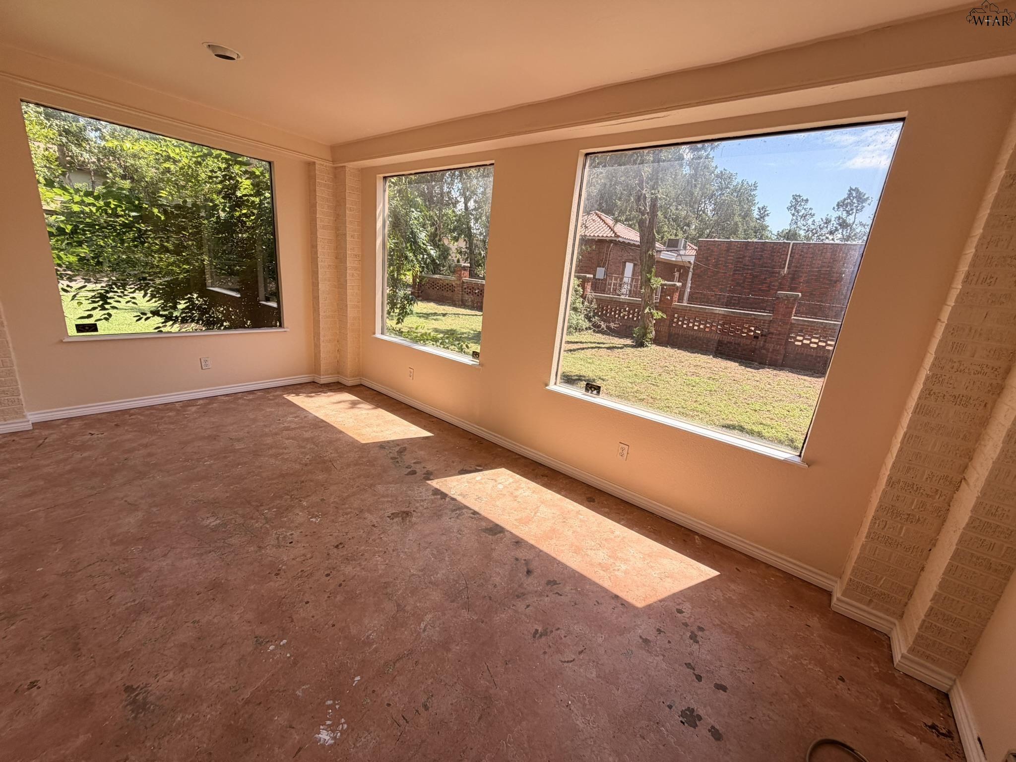 1811 8TH STREET