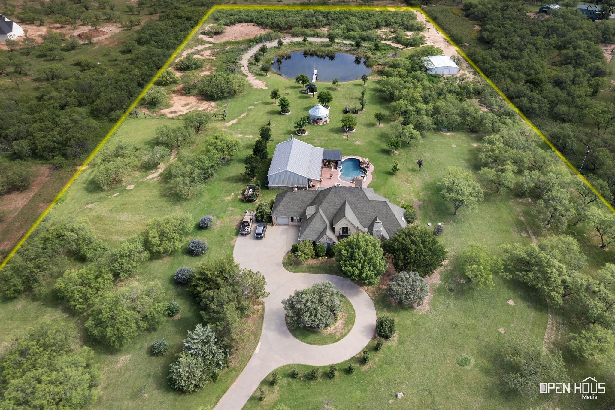 2524 STATE HIGHWAY 79 SOUTH
