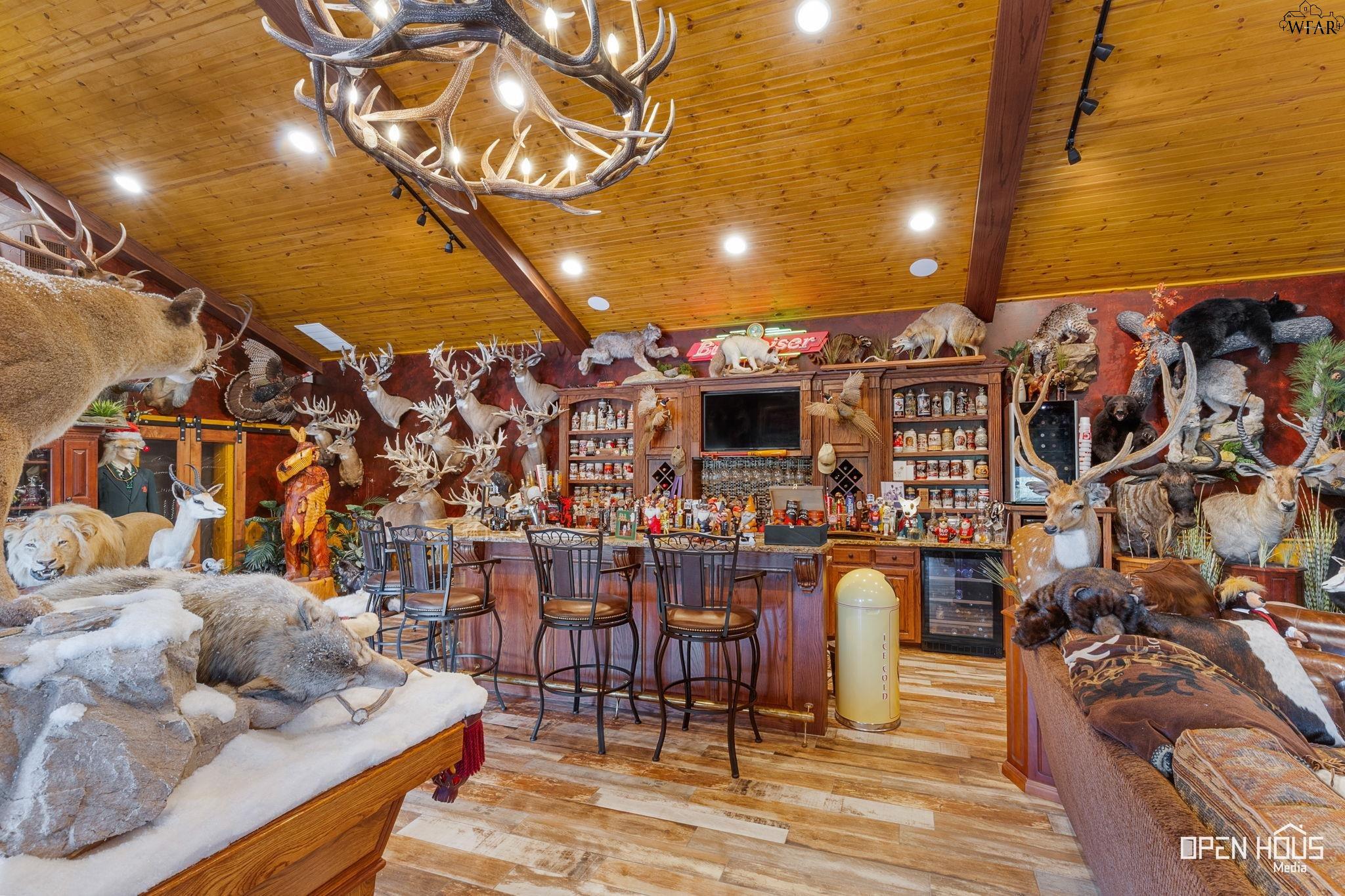 2524 STATE HIGHWAY 79 SOUTH