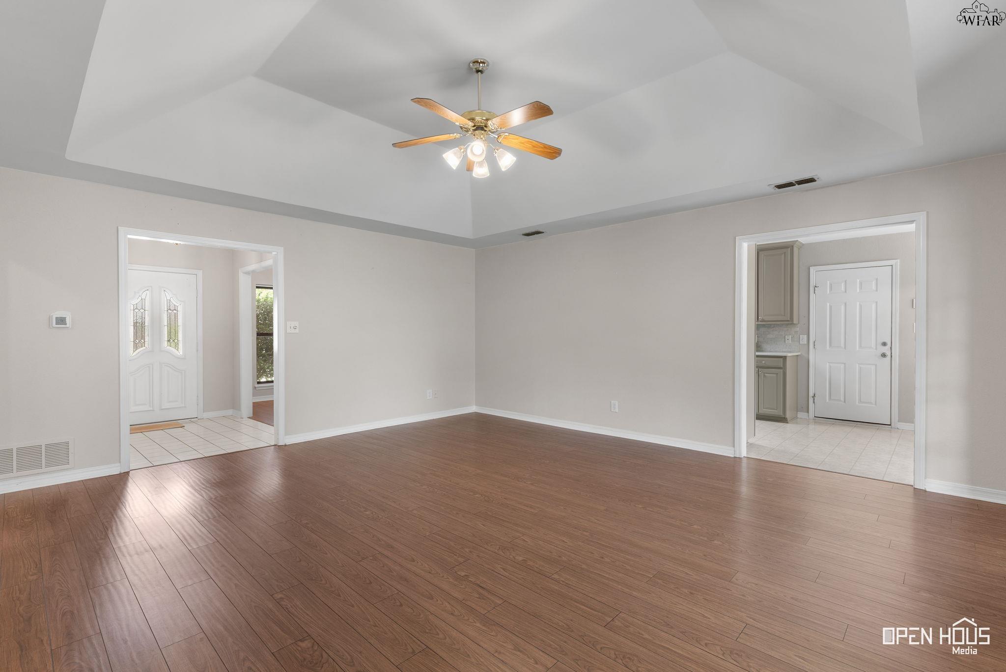 3109 LOMBARD DRIVE