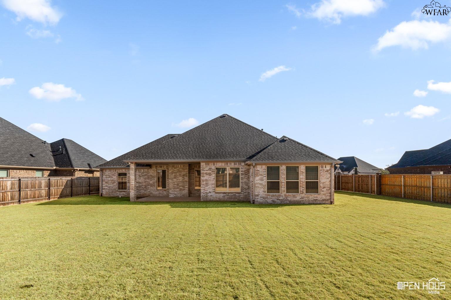 4808 Lamplighter Ln