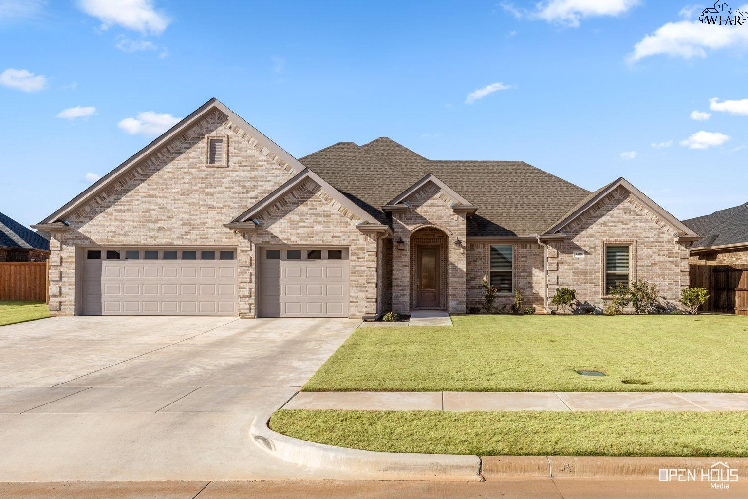 4808 Lamplighter Ln
