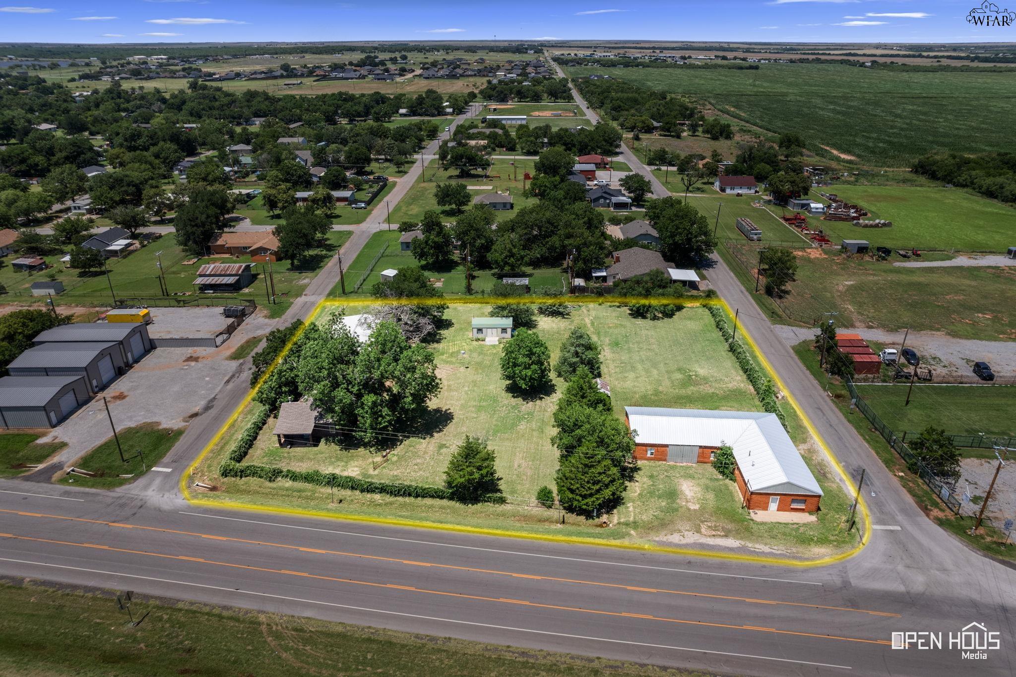 1000 E HIGHWAY ST Unit: 1008 E Highway St