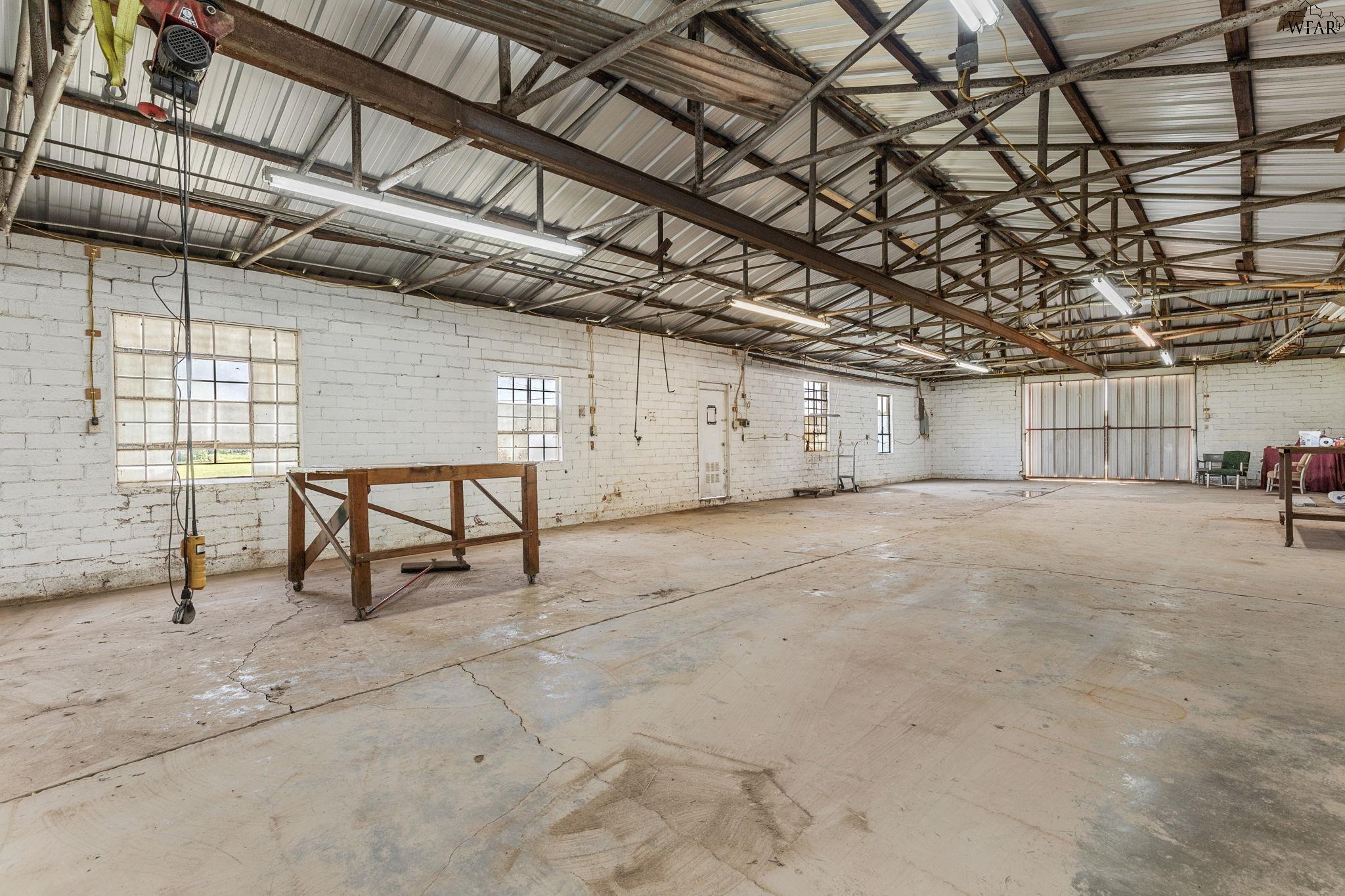 1000 E HIGHWAY ST Unit: 1008 E Highway St