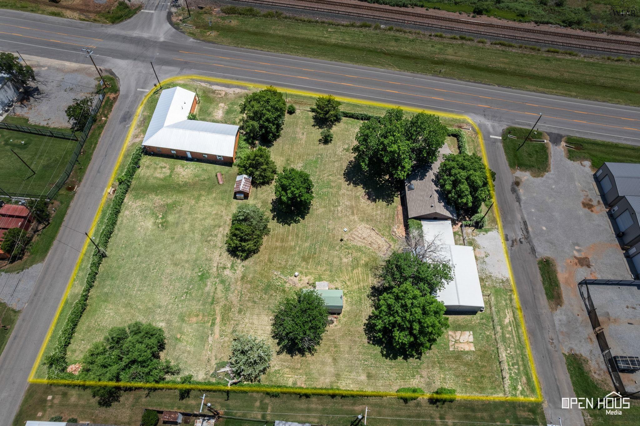 1000 E HIGHWAY ST Unit: 1008 E Highway St