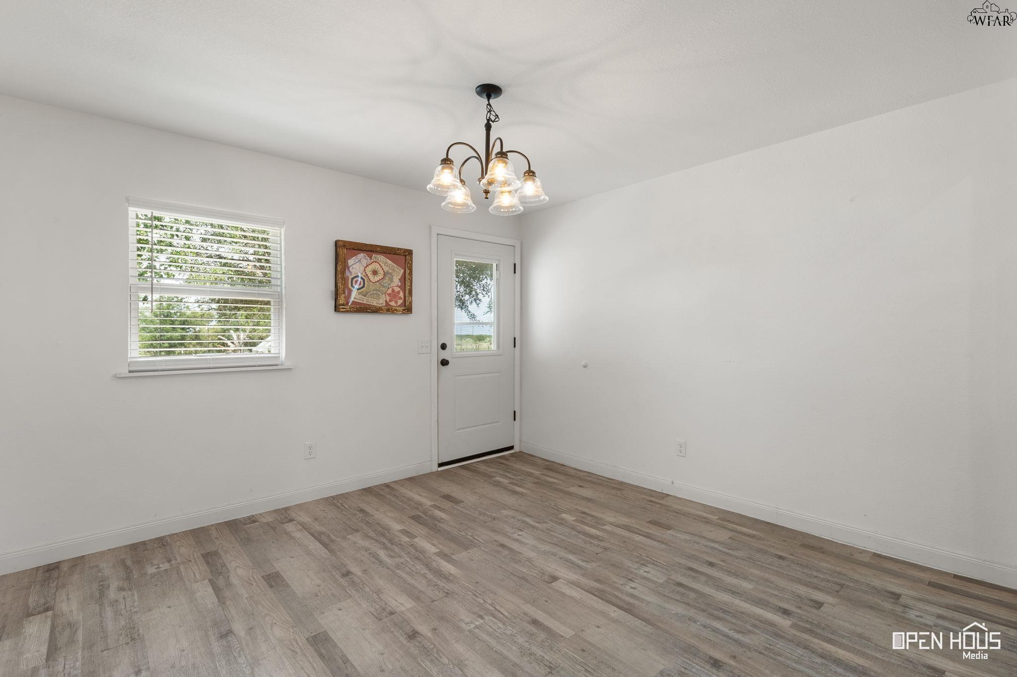 5312 CROWN LANE