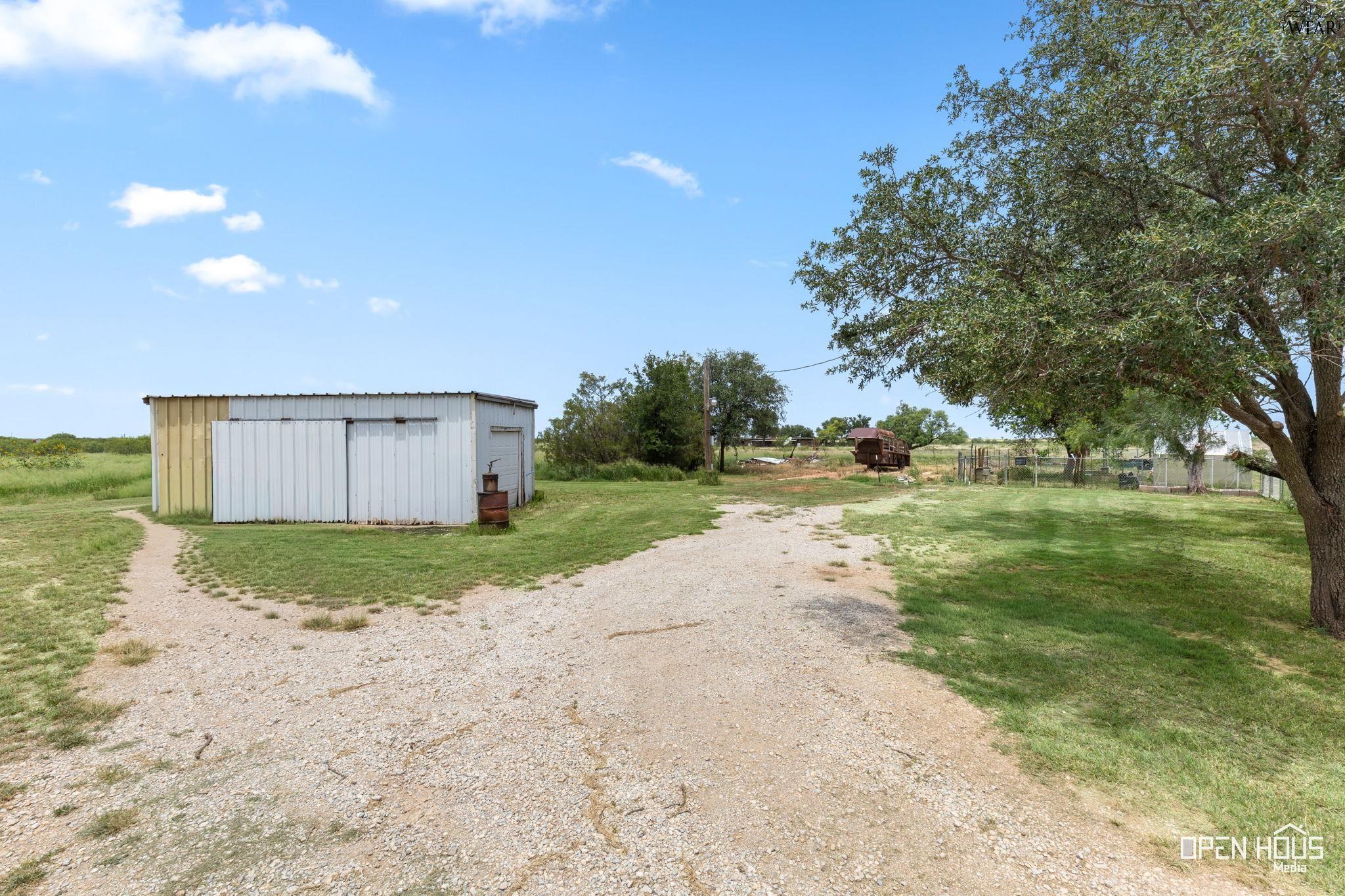 5312 CROWN LANE