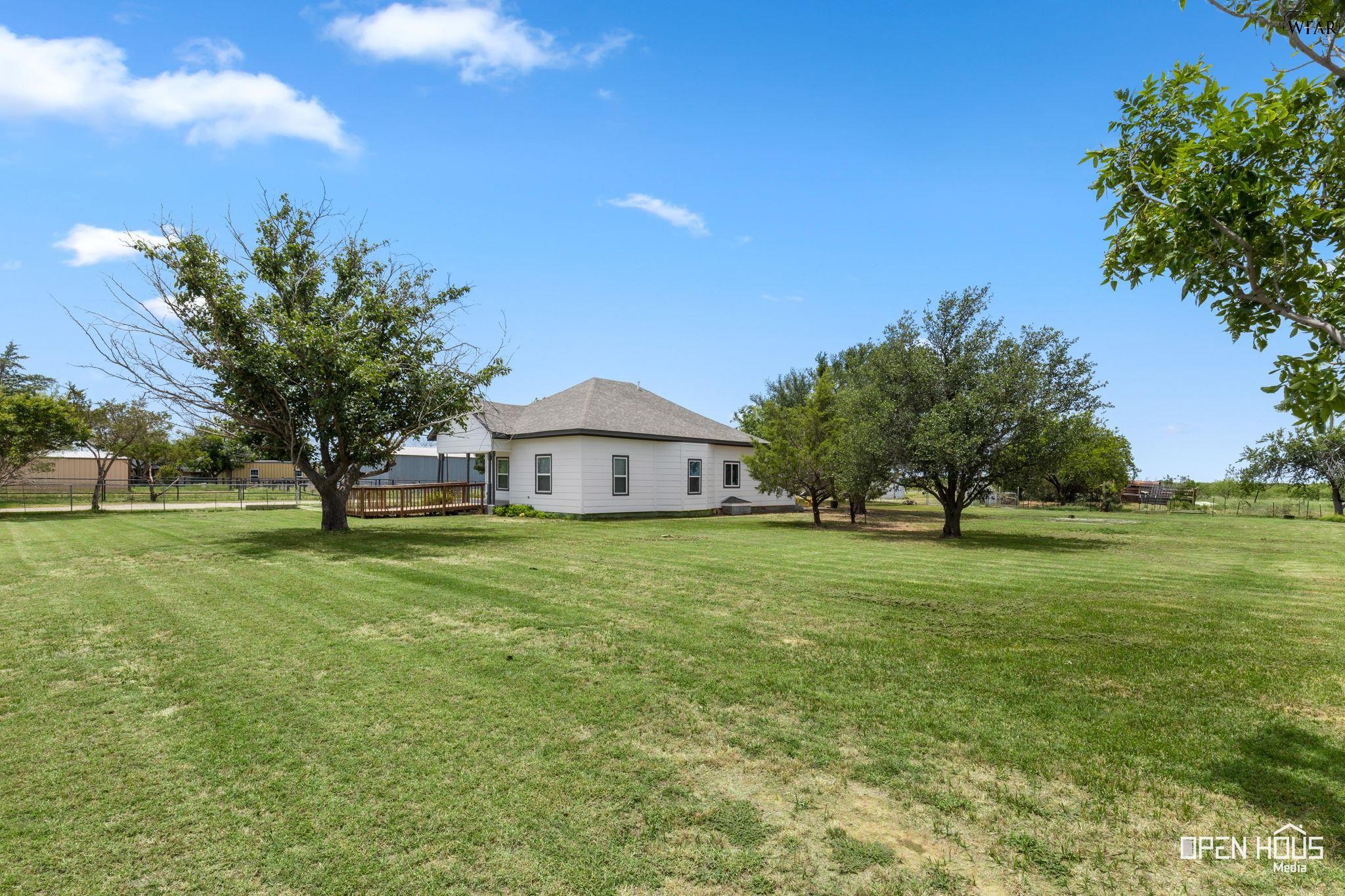 5312 CROWN LANE