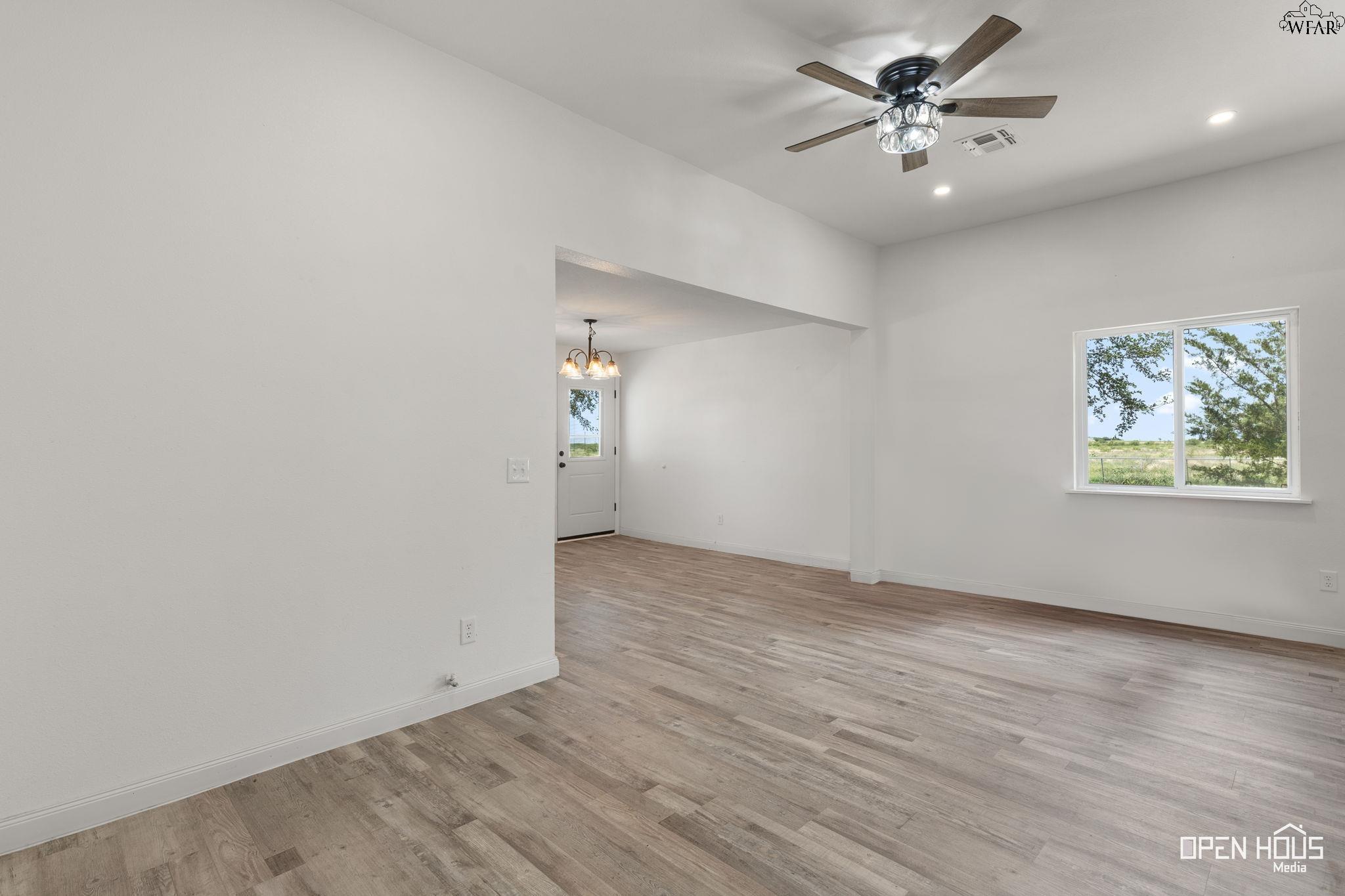 5312 CROWN LANE