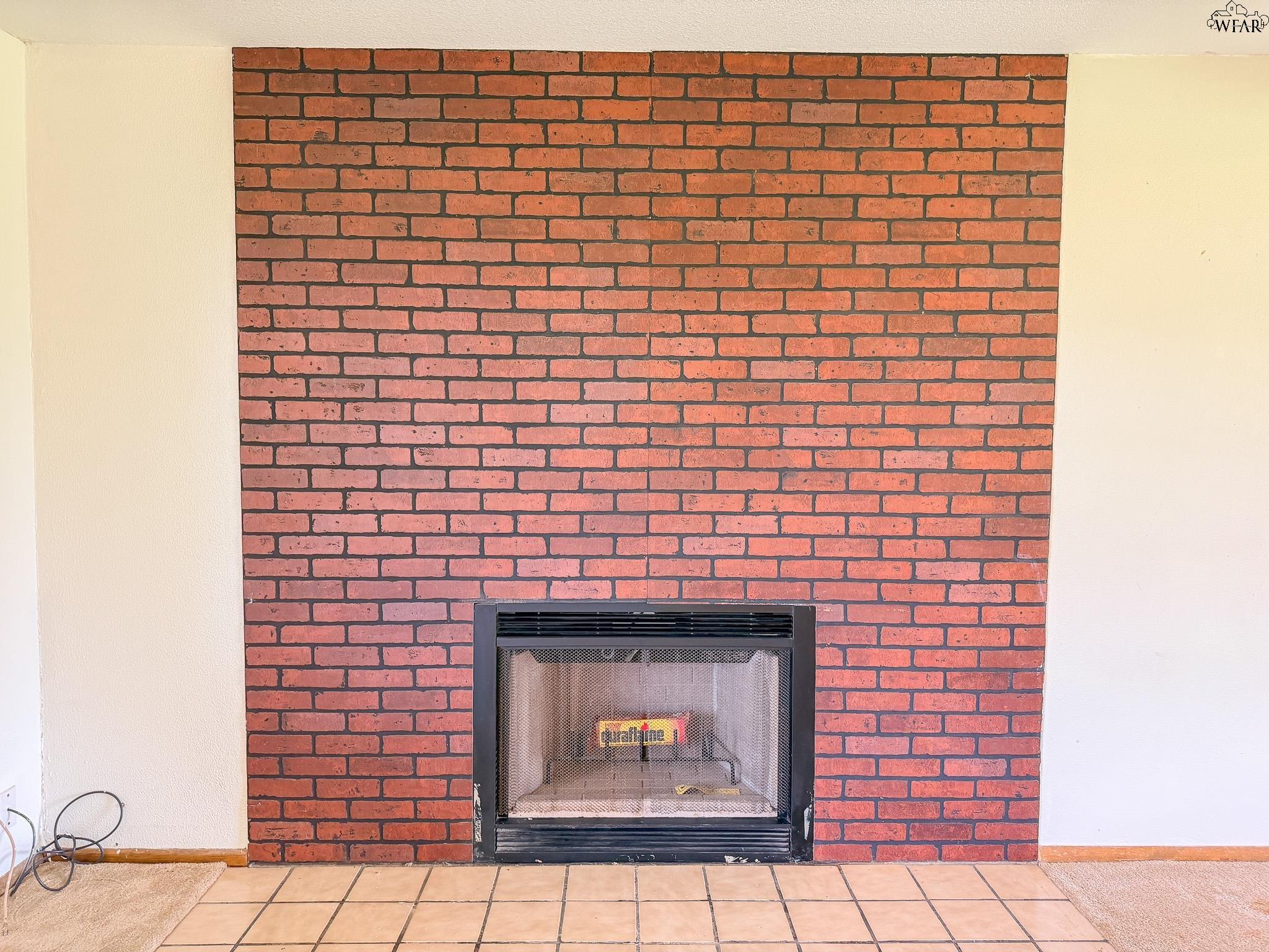 203 W COTTONWOOD STREET