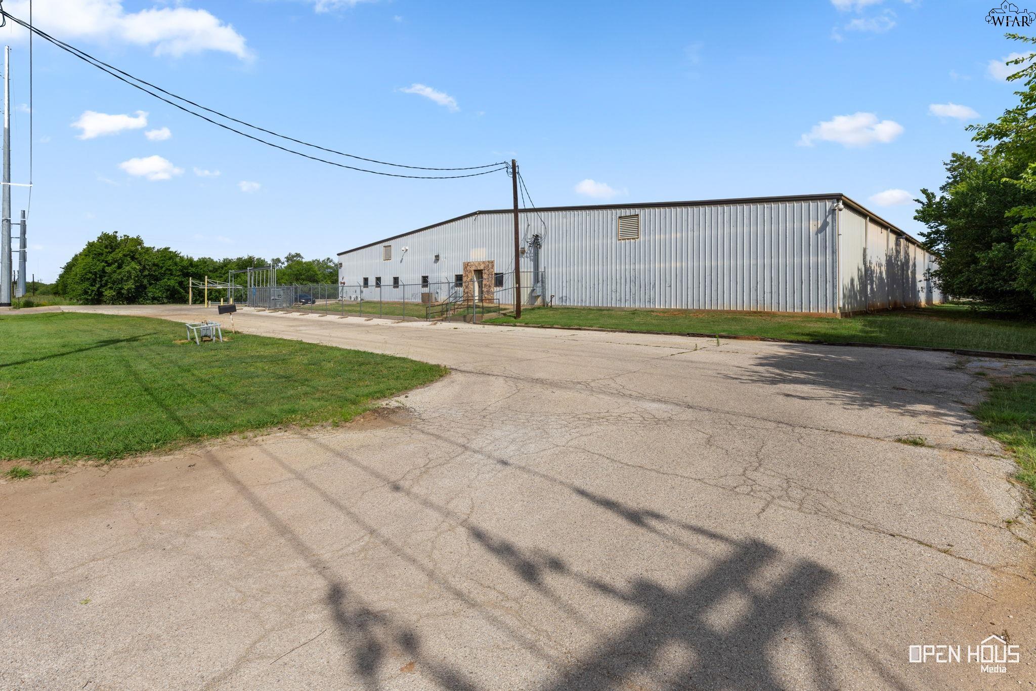 208 RANDY DRIVE