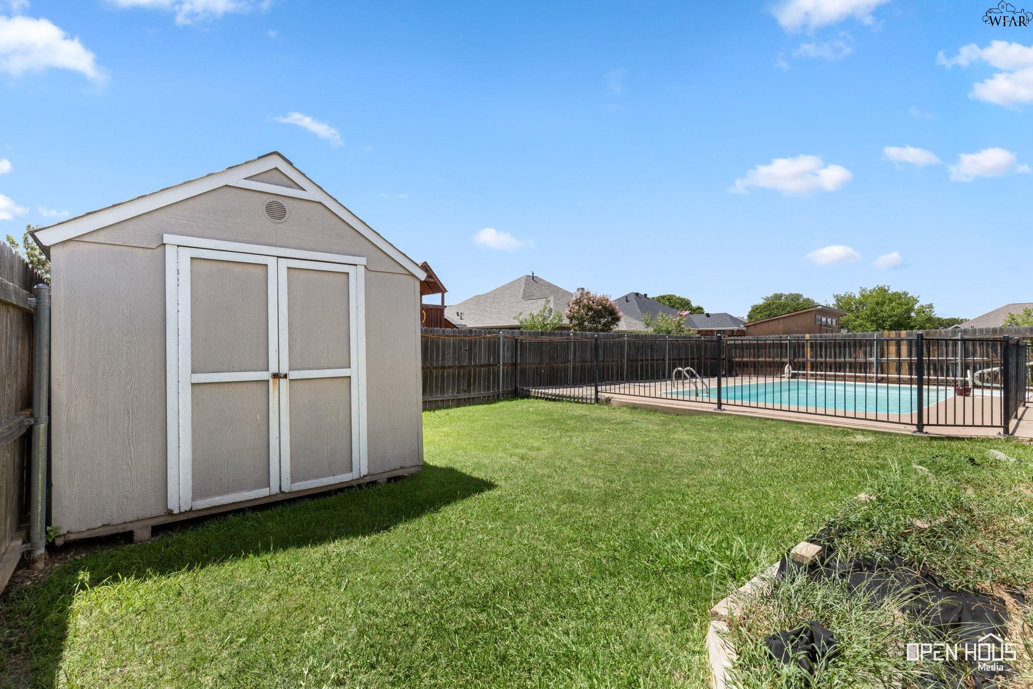 4804 WHISPER WIND DRIVE
