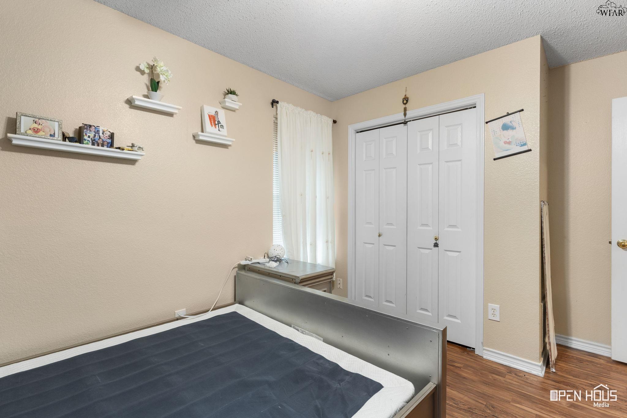 4804 WHISPER WIND DRIVE