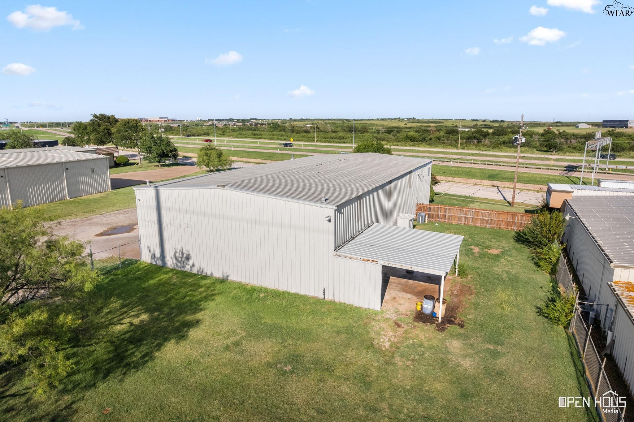 4200 HENRY S GRACE FREEWAY