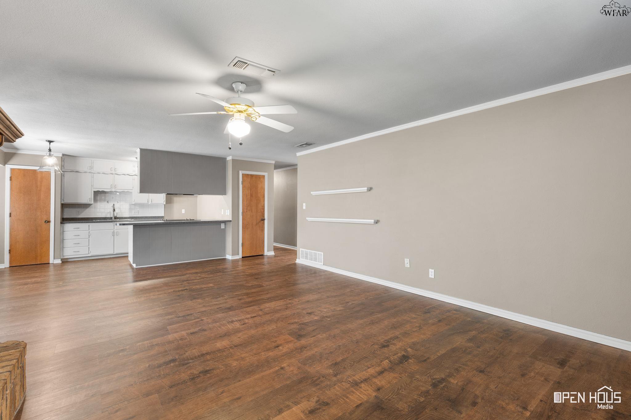 5029 EASTRIDGE DRIVE