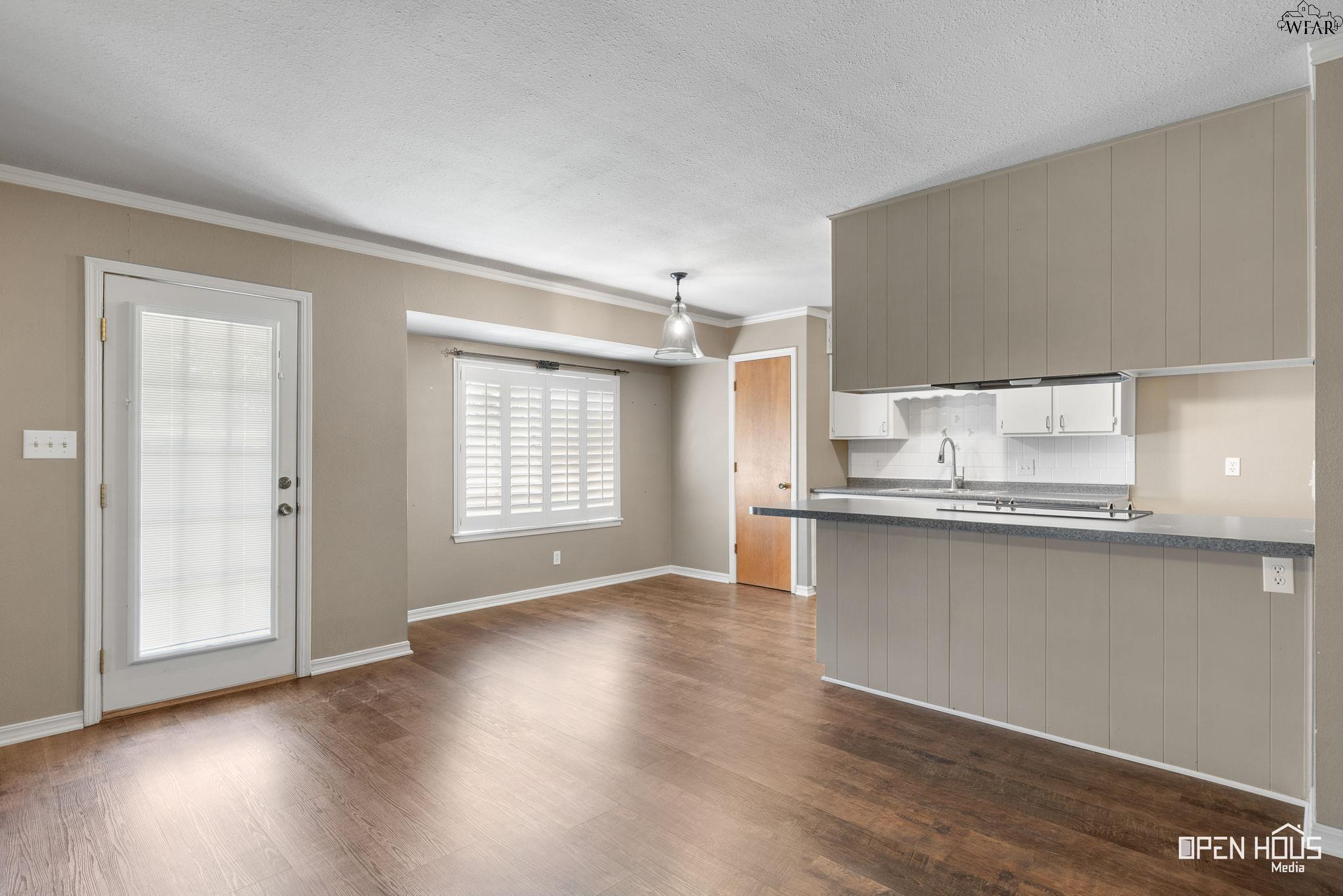 5029 EASTRIDGE DRIVE