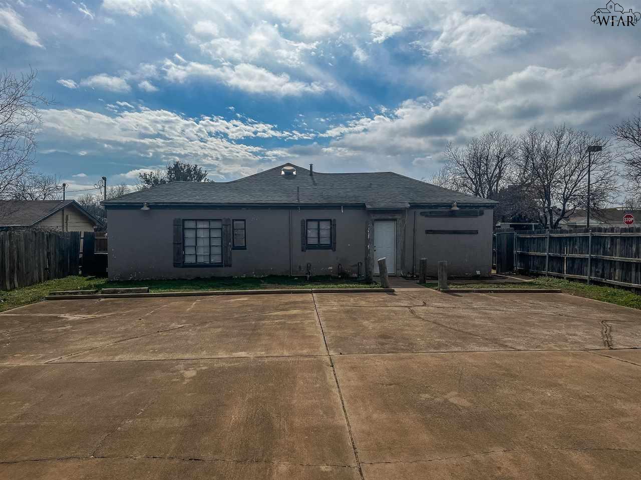 2308 PIEDMONT PLACE