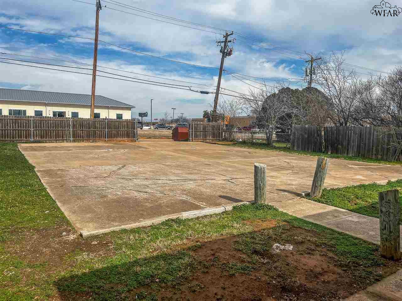 2308 PIEDMONT PLACE