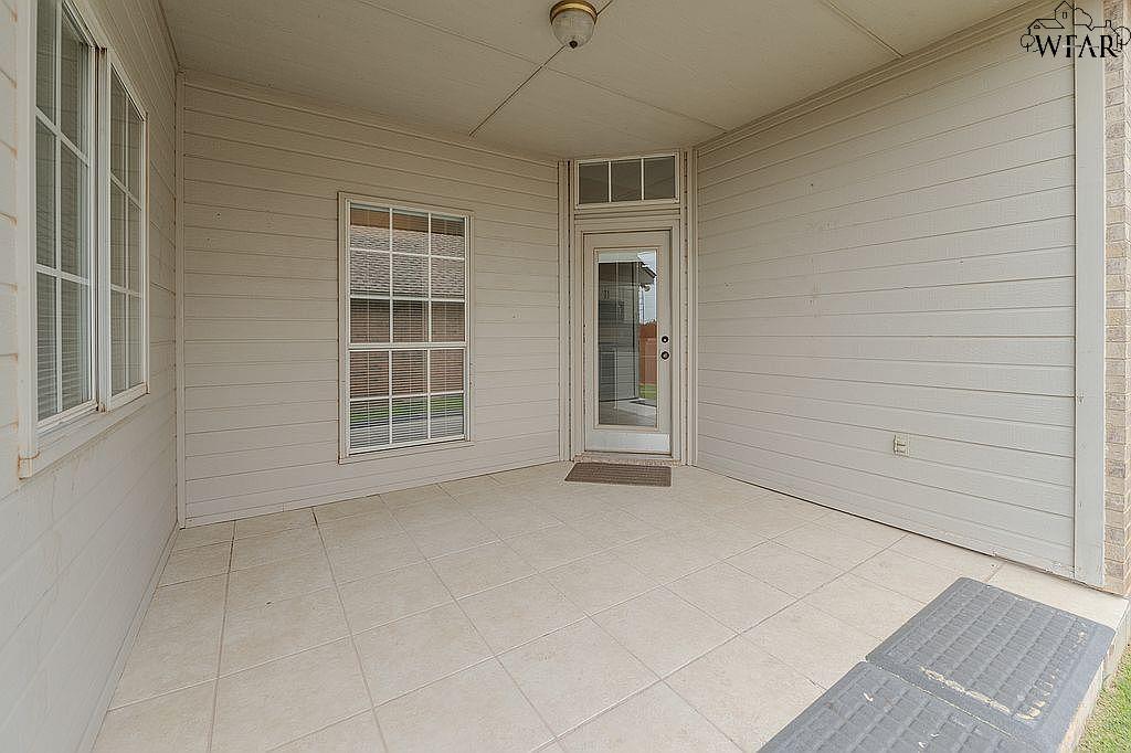 4009 KINGSBURY DRIVE