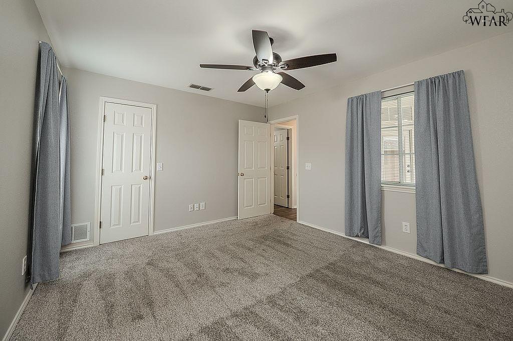 4009 KINGSBURY DRIVE