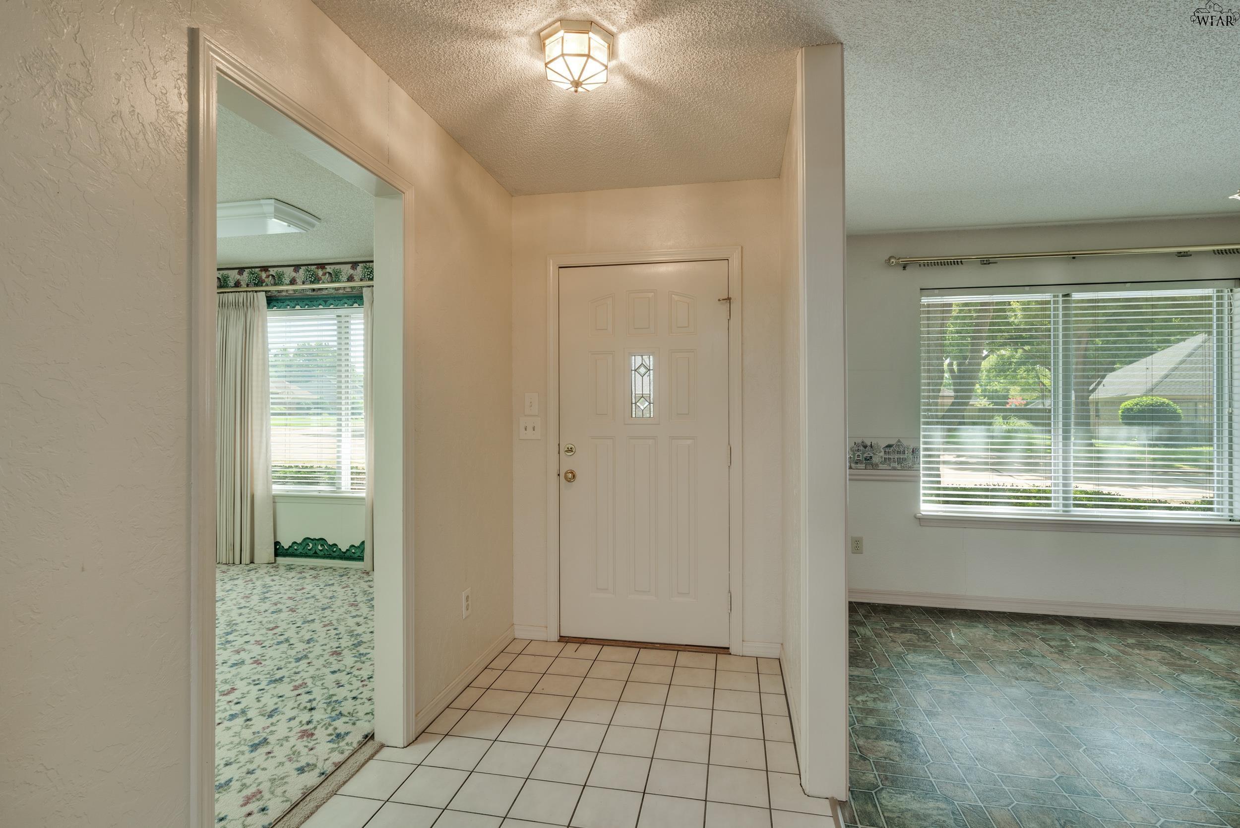 3000 LOMBARD DRIVE