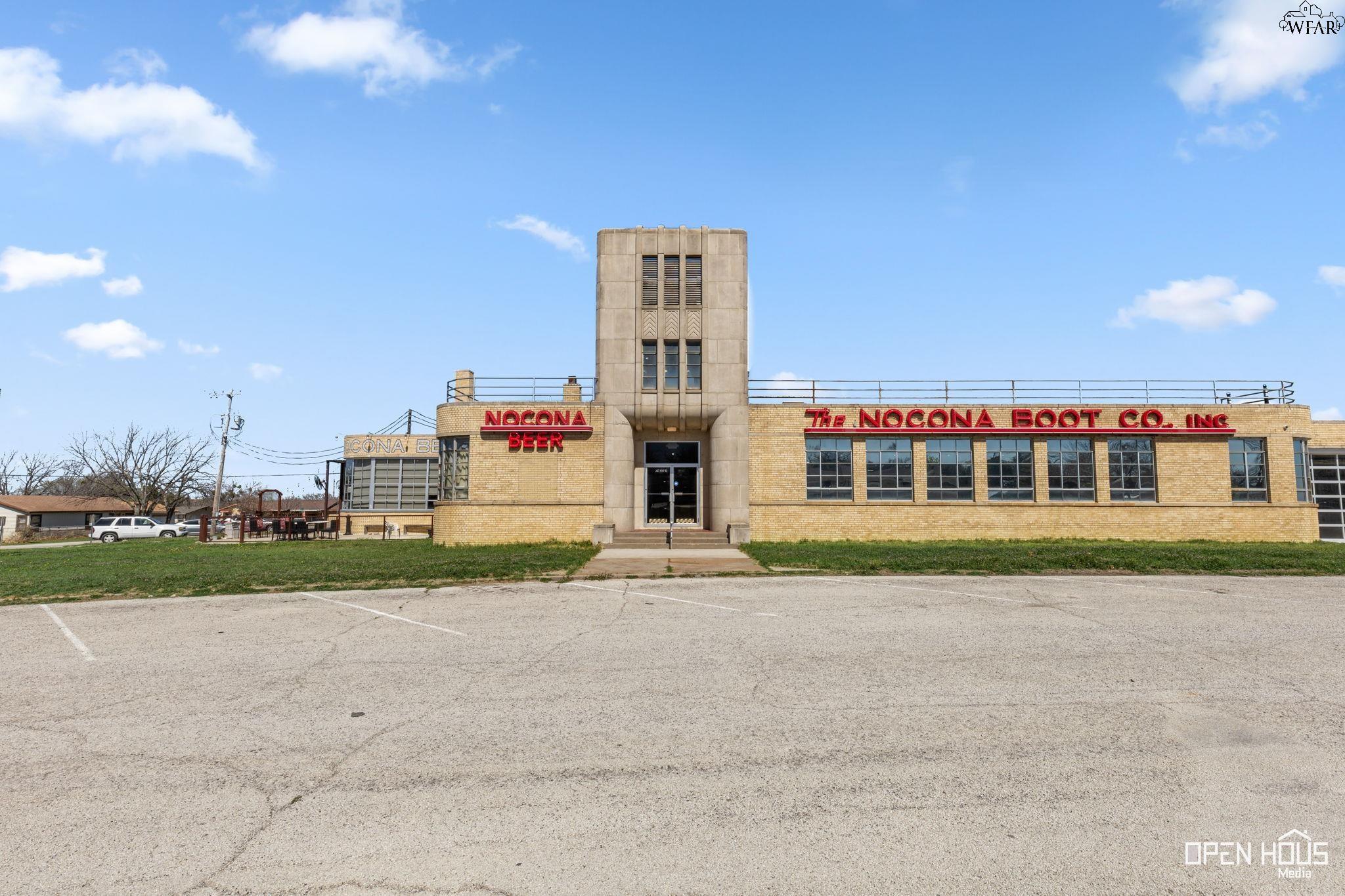 917 E HWY 82 Unit: STE D