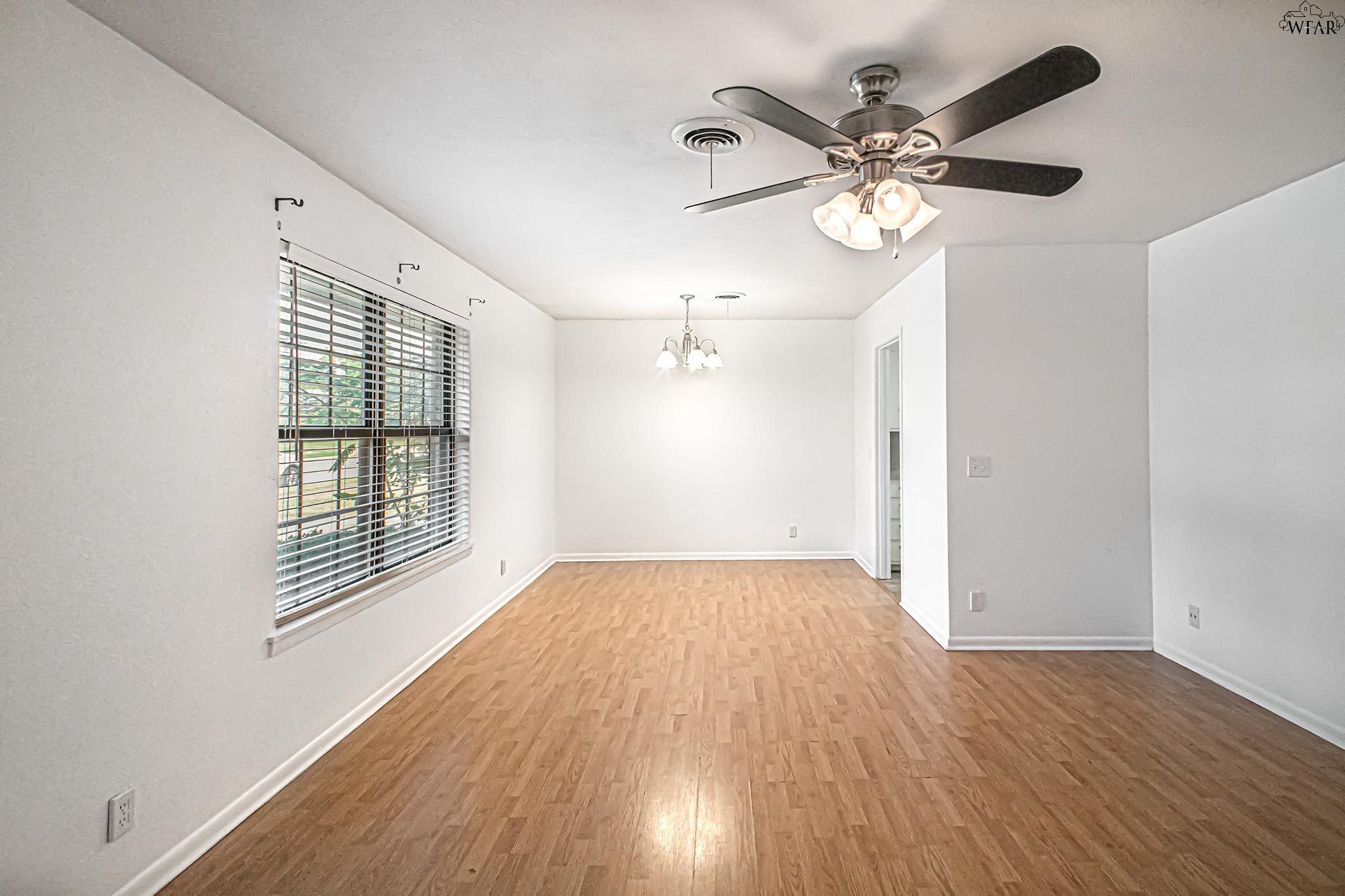 4806 DEL RIO TRAIL