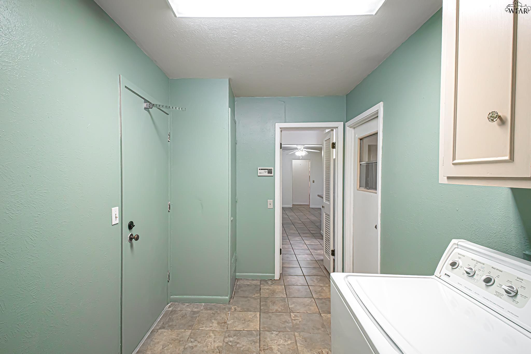4806 DEL RIO TRAIL