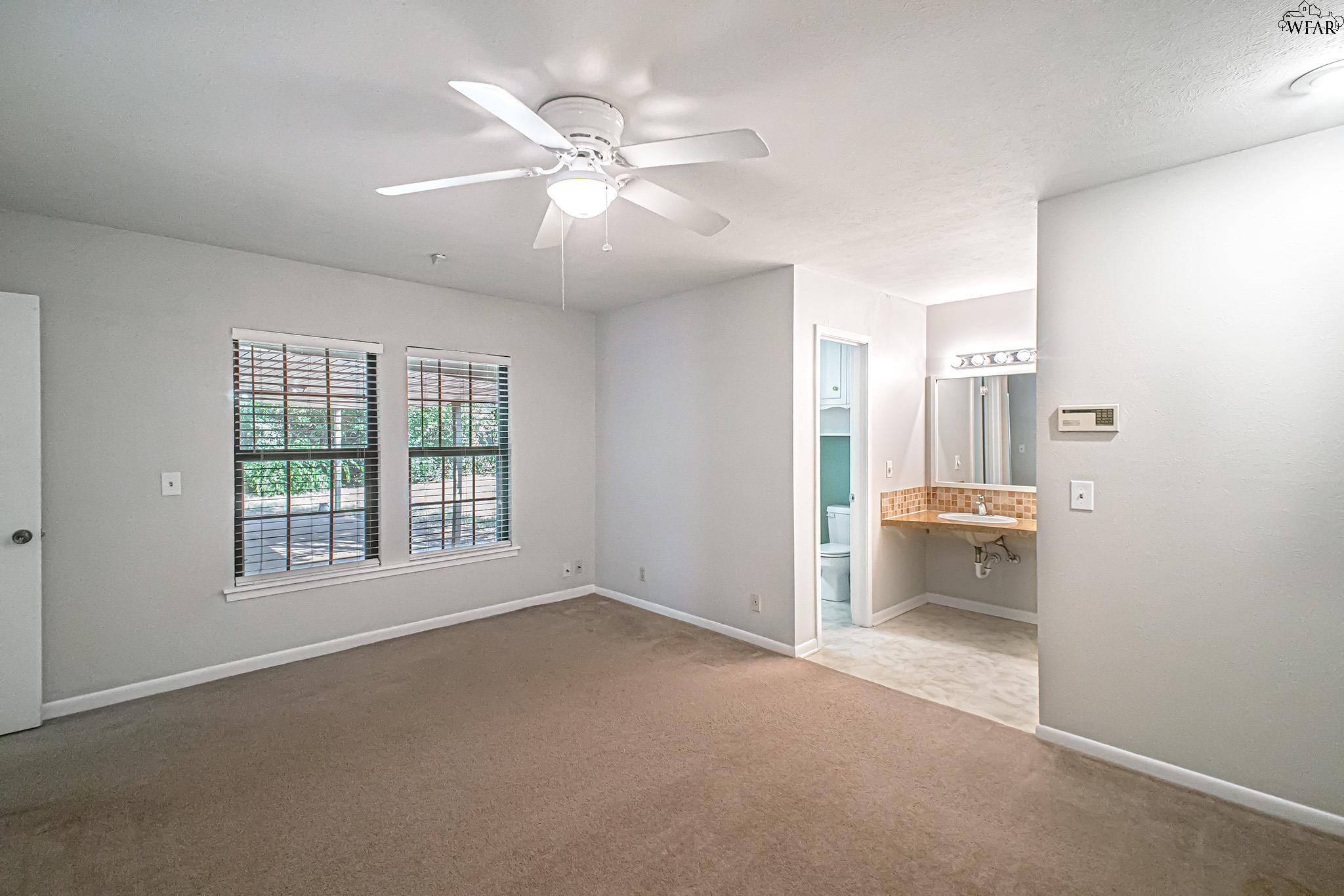 4806 DEL RIO TRAIL