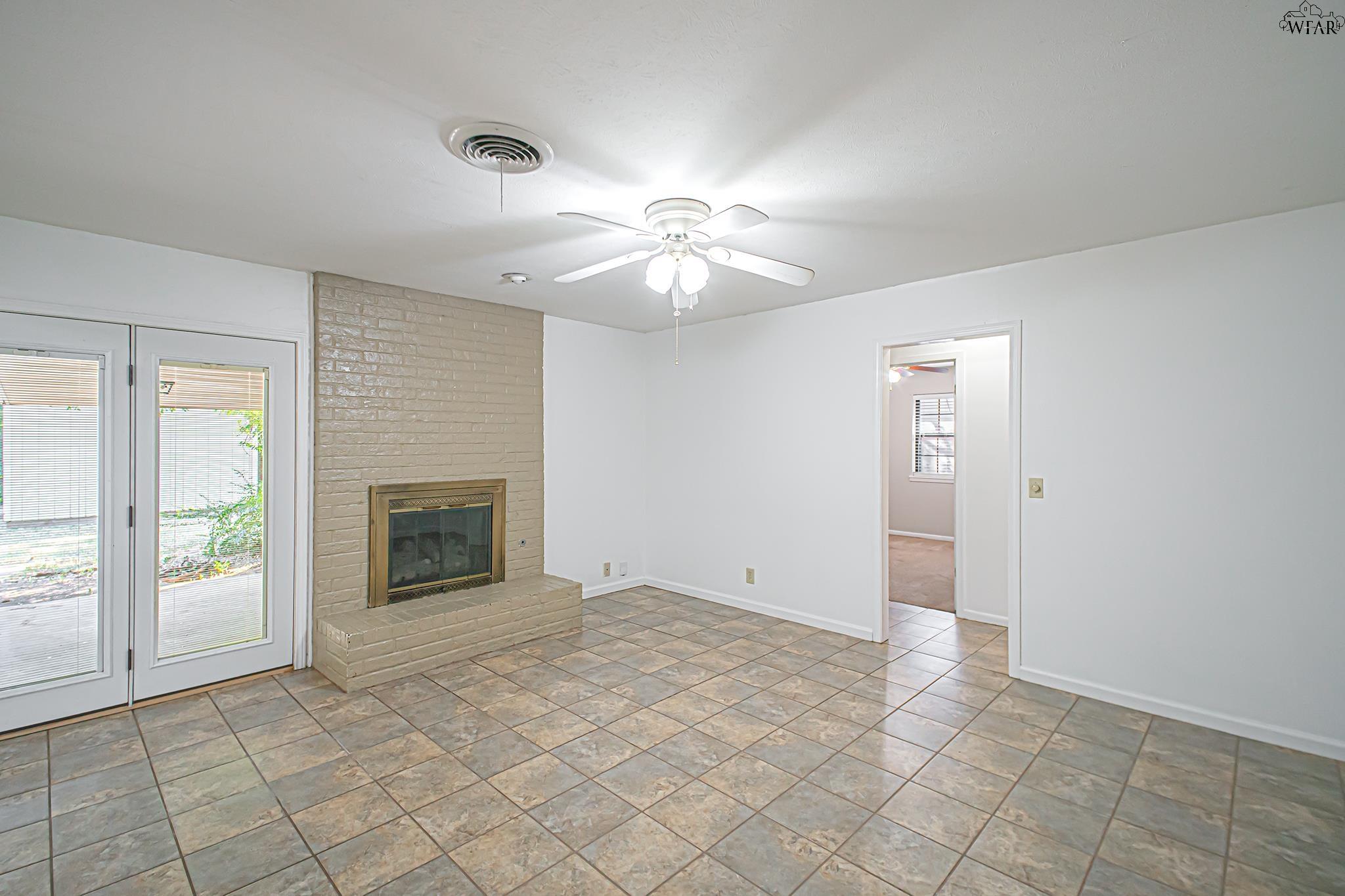 4806 DEL RIO TRAIL