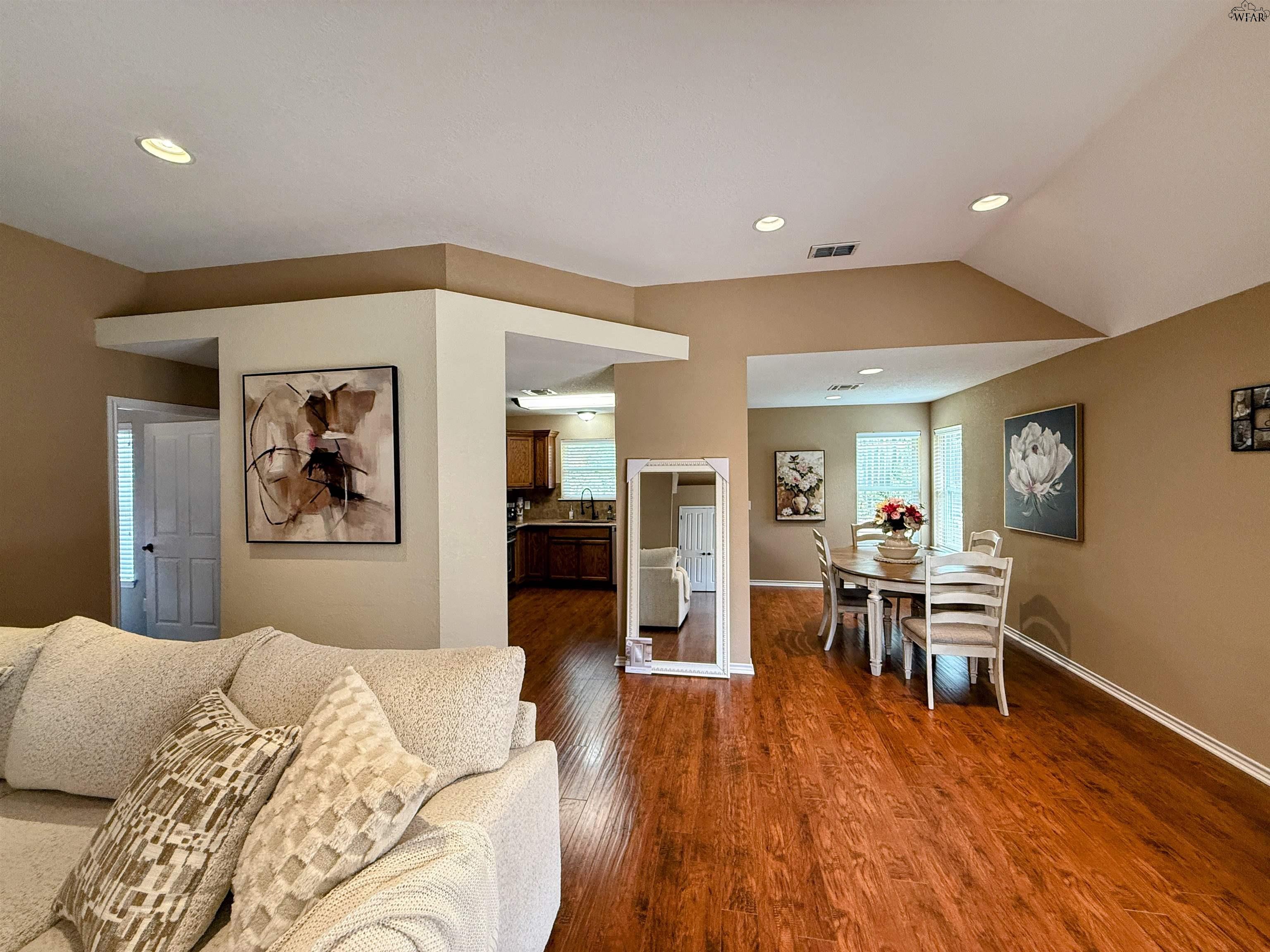 2013 WINDMILL LAKE AVENUE