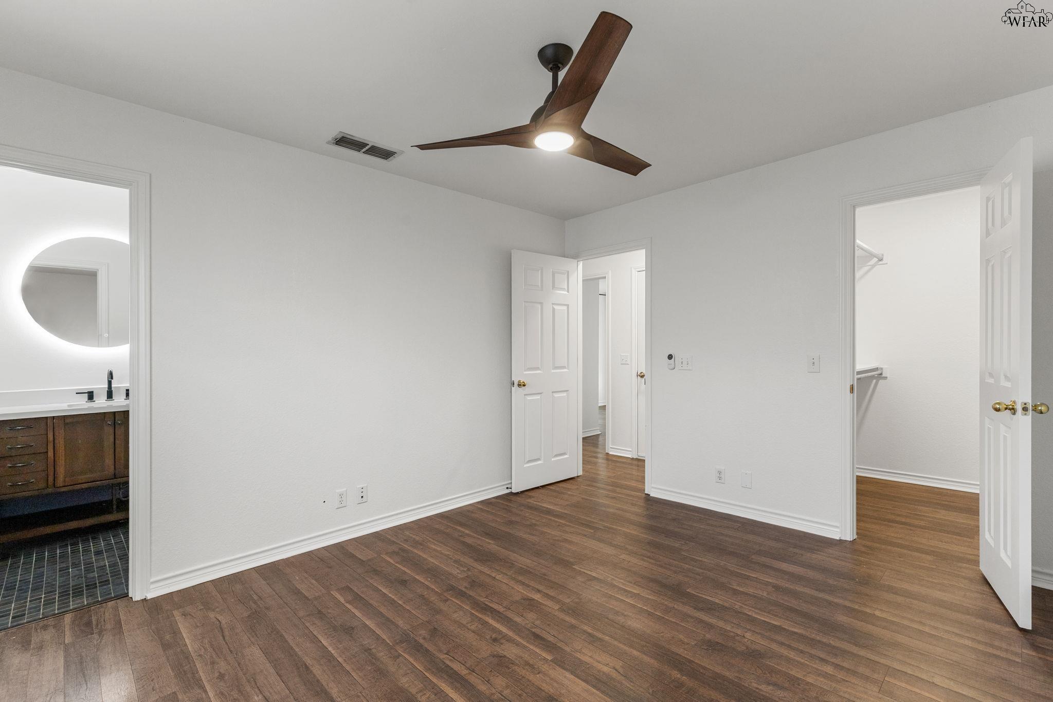 411 HORSESHOE LANE
