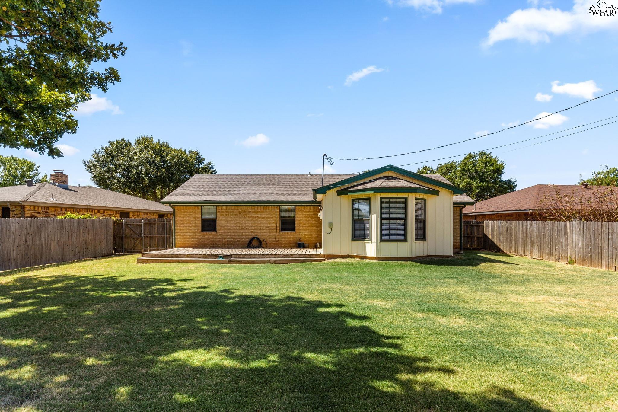 5213 BROOKWOOD DRIVE