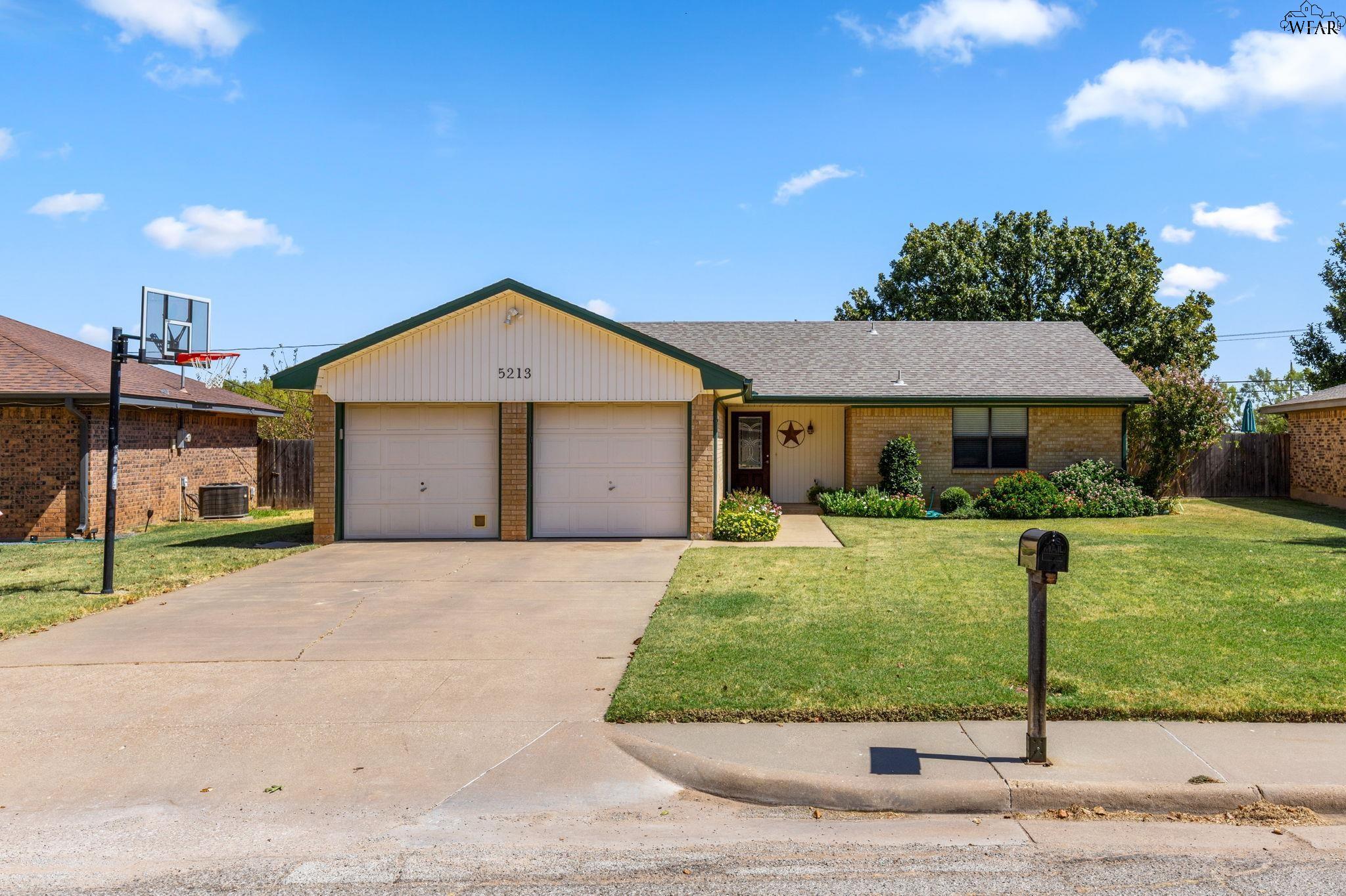 5213 BROOKWOOD DRIVE